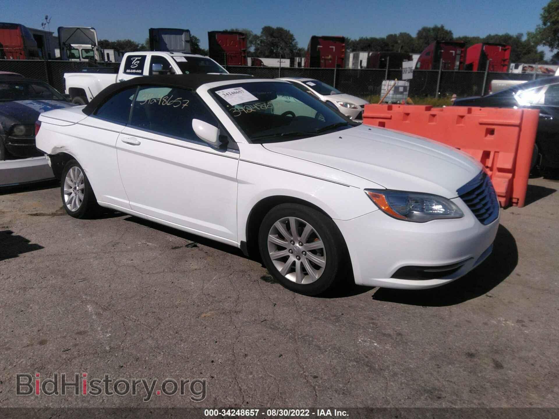 Photo 1C3BC2EB5BN596884 - CHRYSLER 200 2011