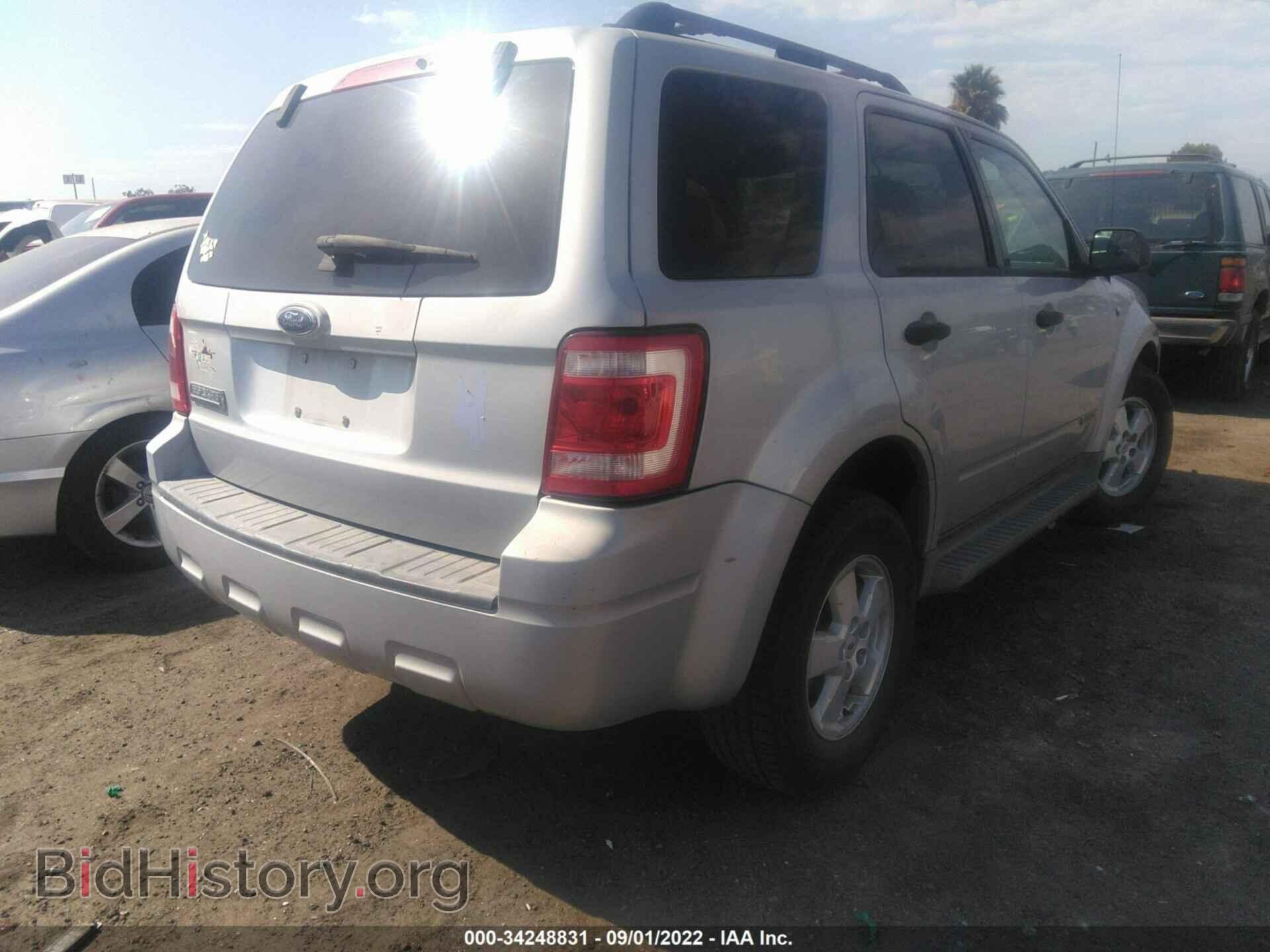 2008 FORD ESCAPE - VIN: 1FMCU03138KC70132 - Фото 4