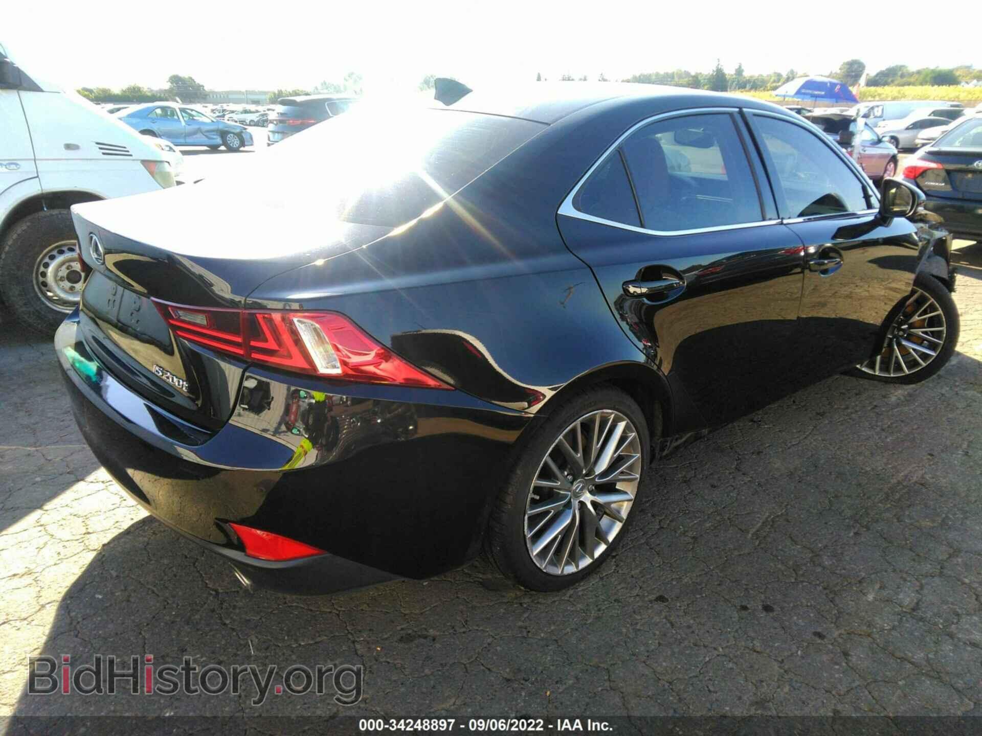 2016 LEXUS IS 200T - VIN: JTHBA1D24G5004765 - Фото 4