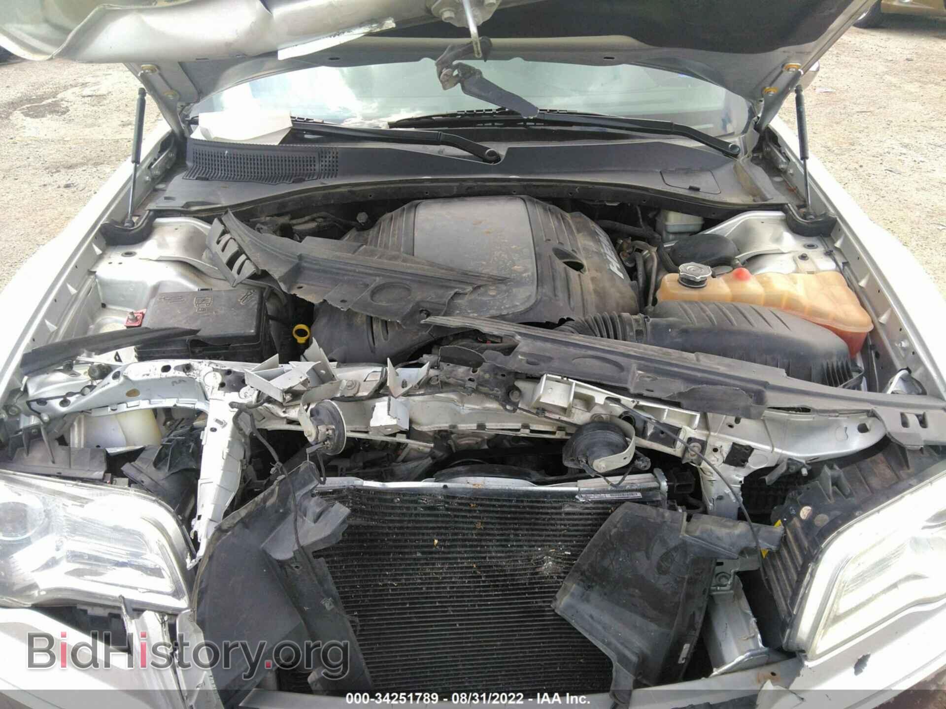 2012 CHRYSLER 300 - VIN: 2C3CCAETXCH256437 - Фото 10