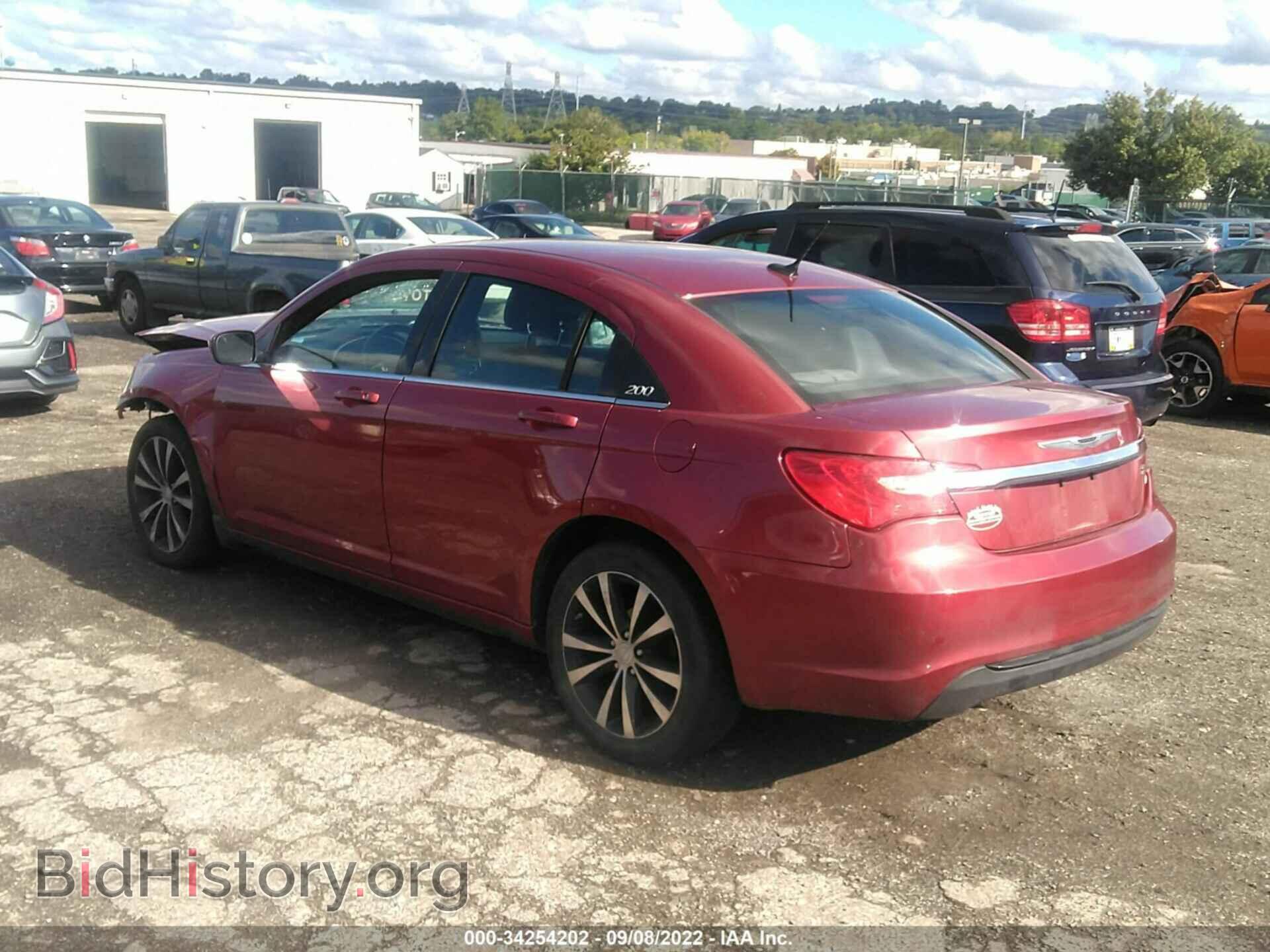 2013 CHRYSLER 200 - VIN: 1C3CCBBB1DN547130 - Фото 3