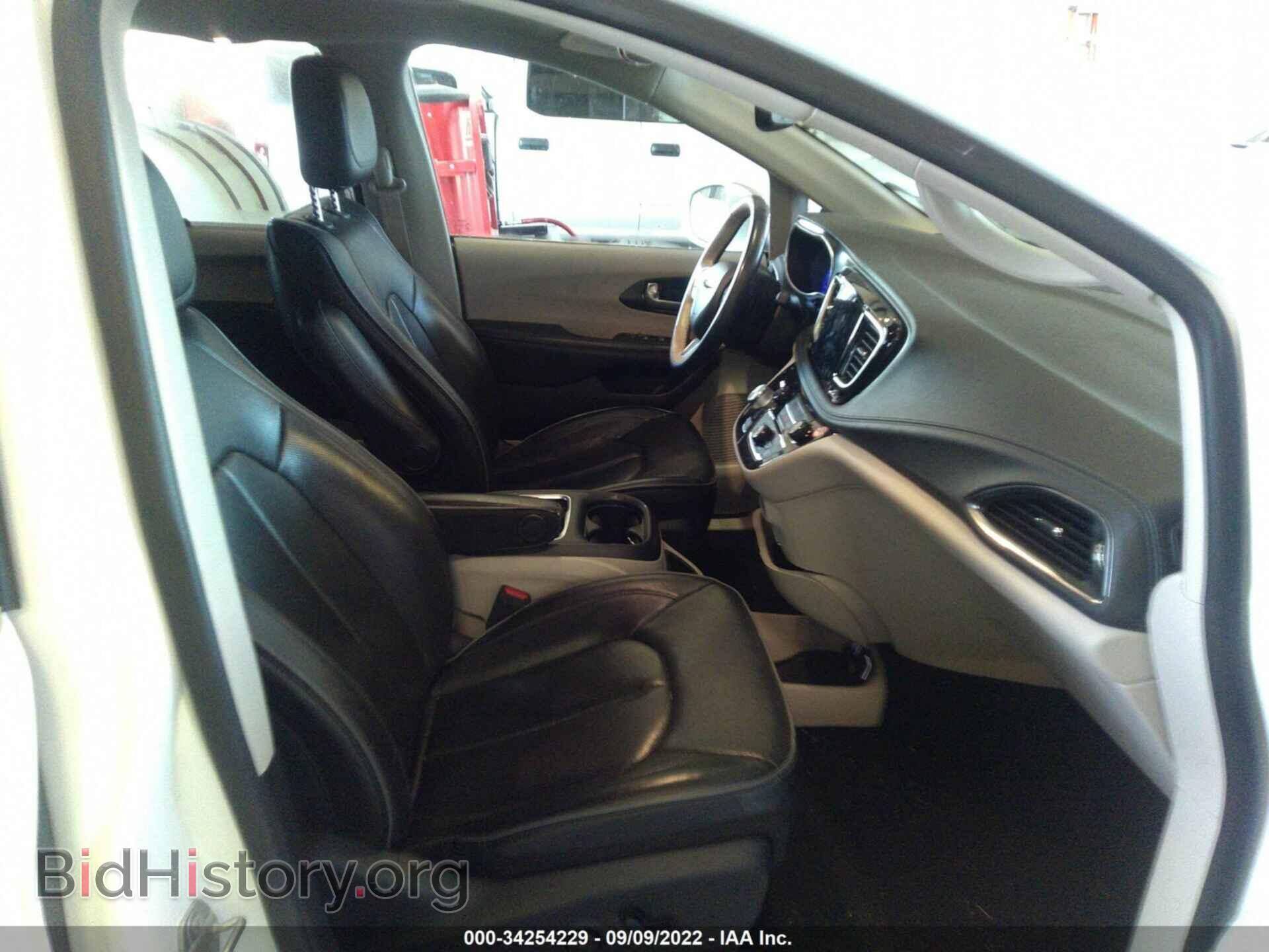 2020 CHRYSLER PACIFICA - VIN: 2C4RC1GG7LR289458 - Photo 5