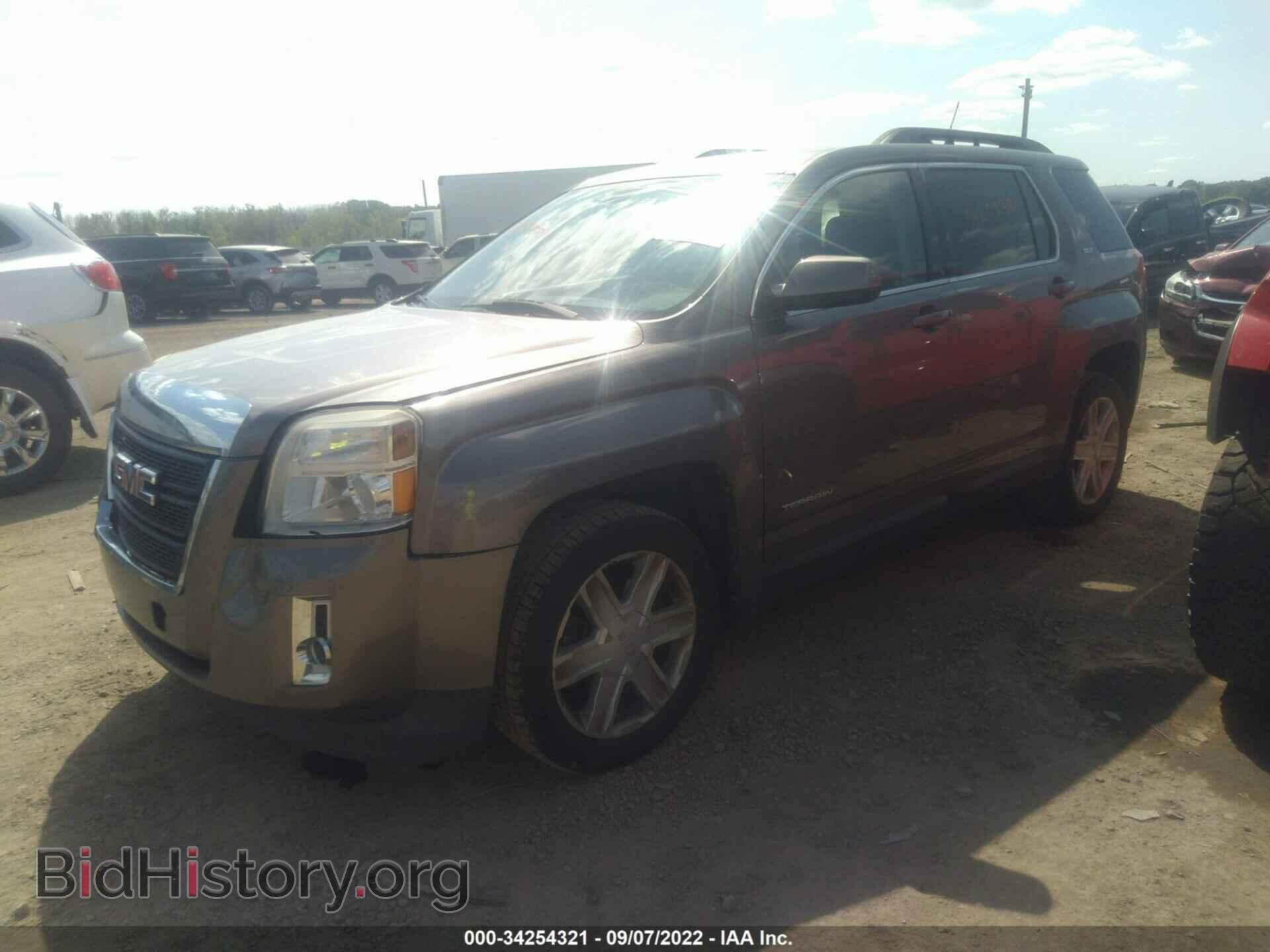 2011 GMC TERRAIN - VIN: 2CTALUEC6B6408507 - Photo 2