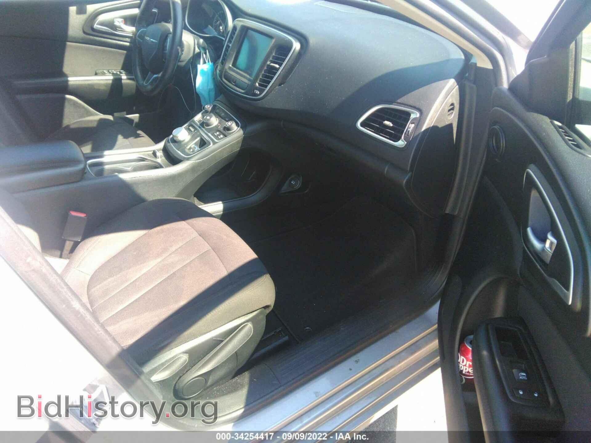 2015 CHRYSLER 200 - VIN: 1C3CCCAB3FN592452 - Фото 5