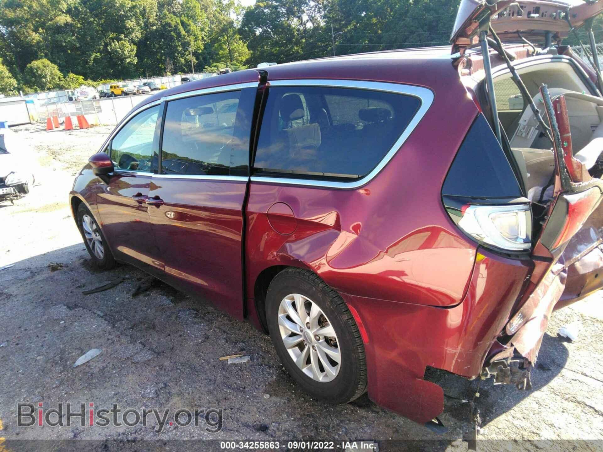 2018 CHRYSLER PACIFICA - VIN: 2C4RC1CG8JR316699 - Фото 3