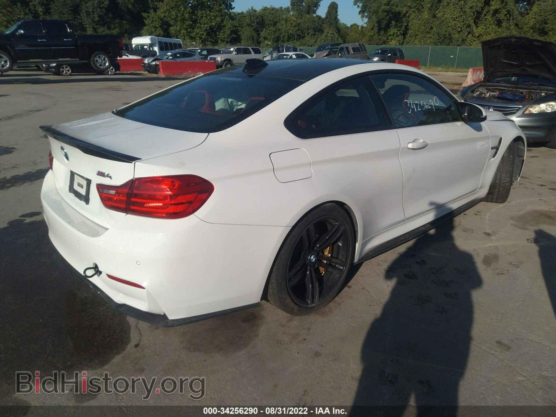 2015 BMW M4 - VIN: WBS3R9C50FK333240 - Фото 4