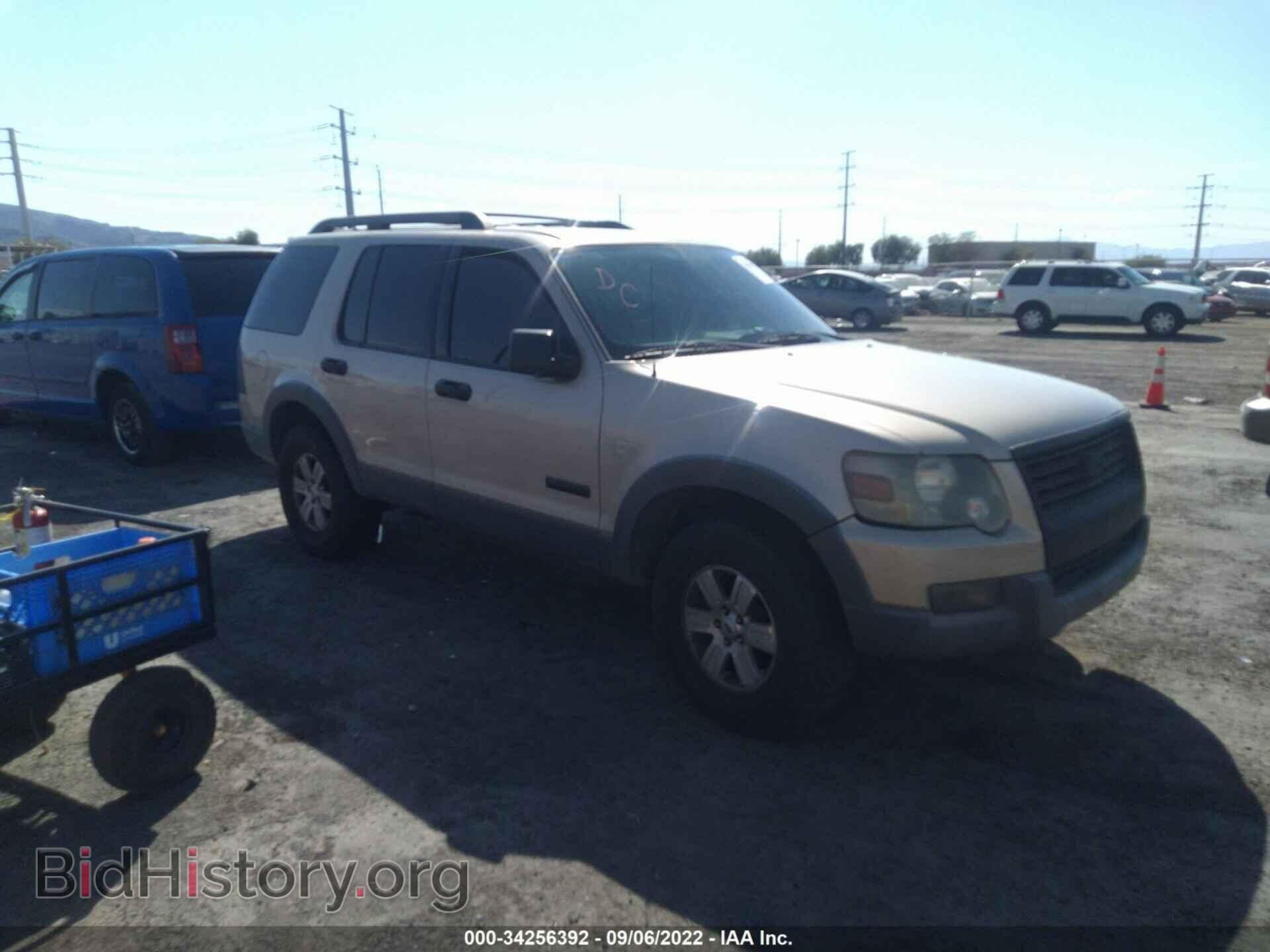 Фотография 1FMEU63E56ZA07045 - FORD EXPLORER 2006