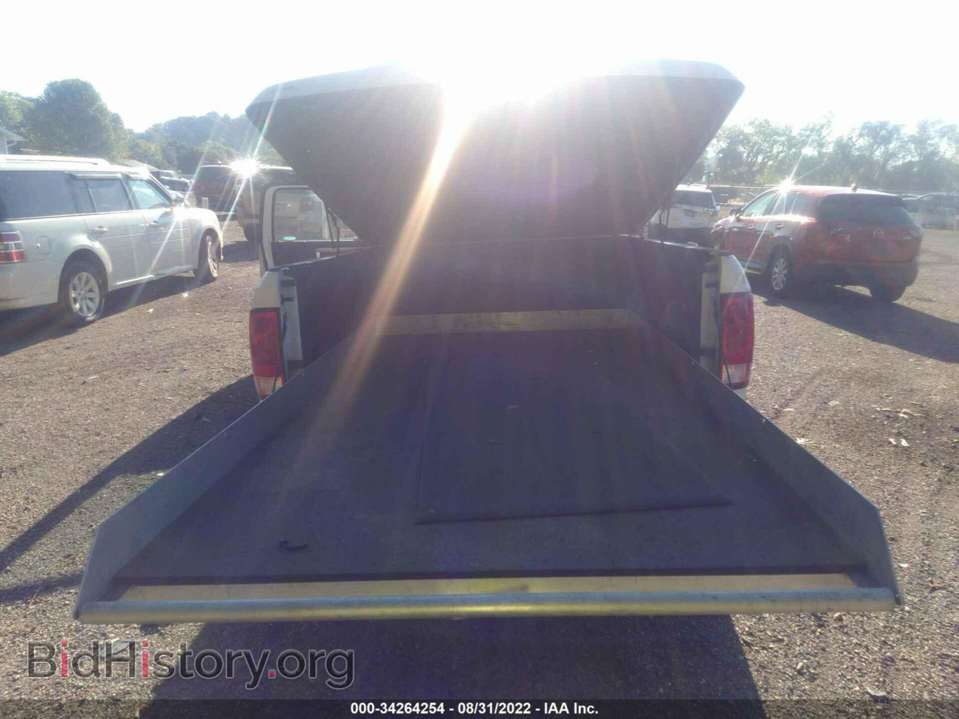 2015 RAM 1500 - VIN: 3C6JR7DT2FG604412 - Фото 8