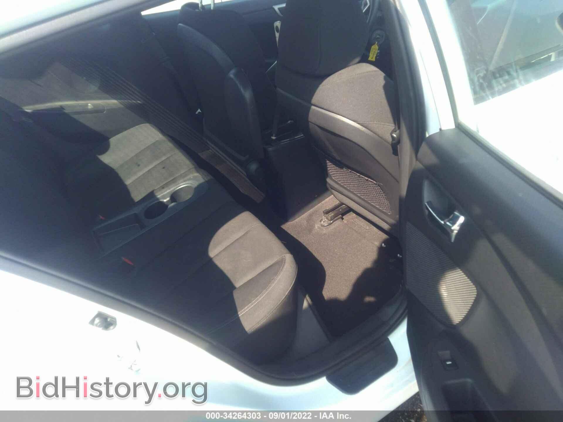 2016 HYUNDAI VELOSTER - VIN: KMHTC6AD3GU261064 - Фото 8