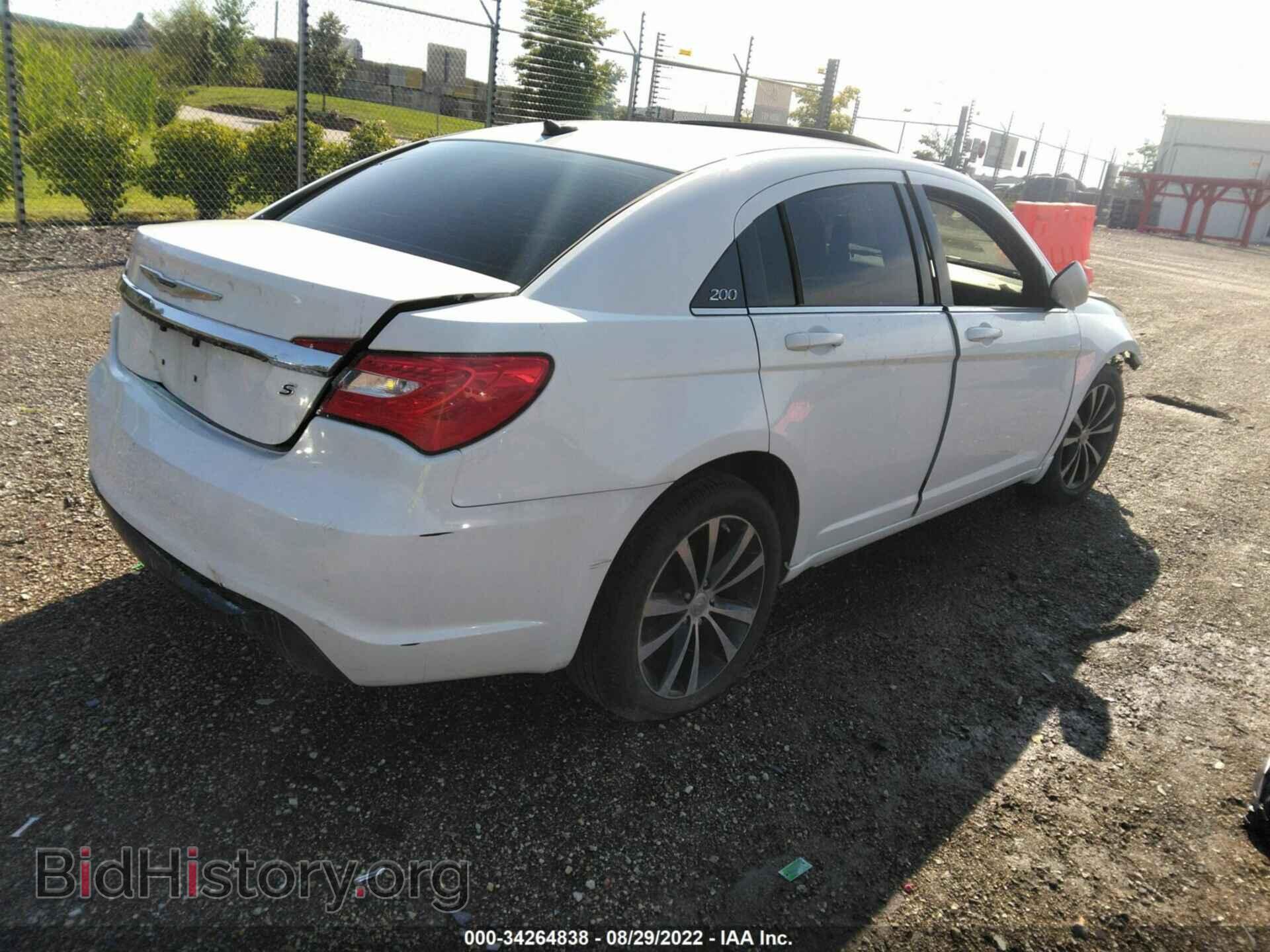 2012 CHRYSLER 200 - VIN: 1C3CCBBGXCN330024 - Фото 4