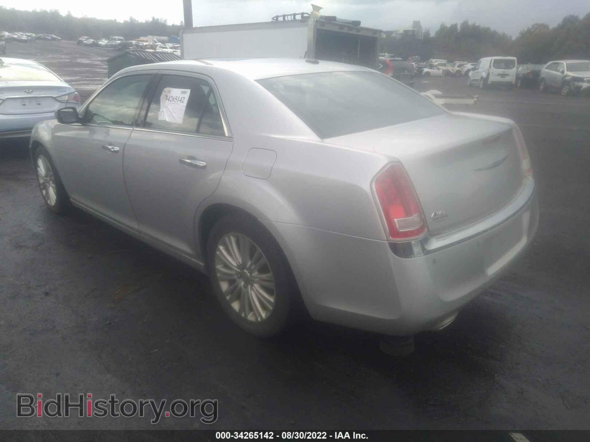 2012 CHRYSLER 300 - VIN: 2C3CCAHG9CH313838 - Фото 3