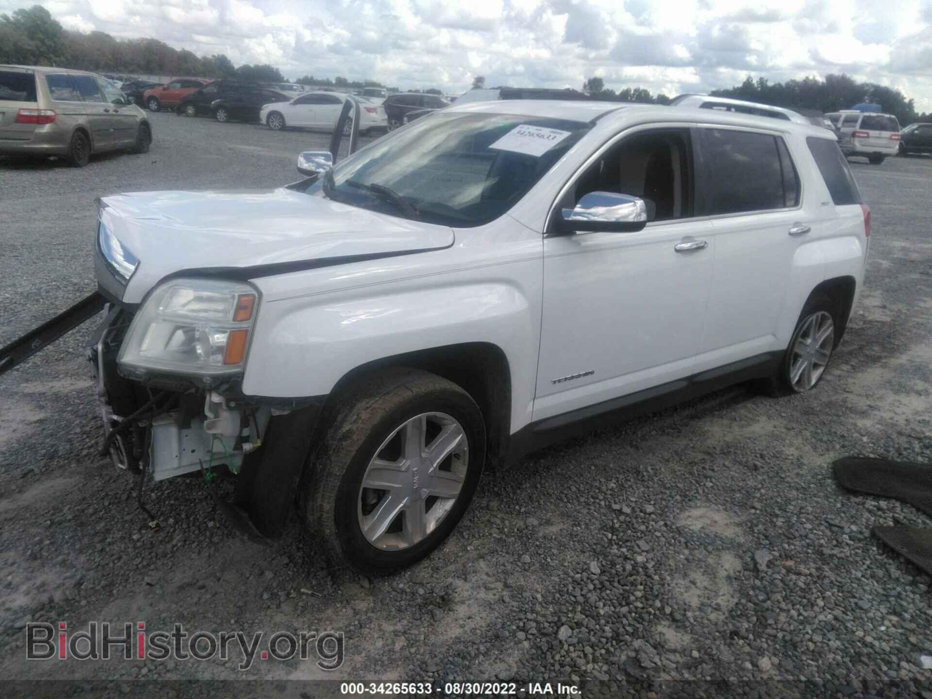 2011 GMC TERRAIN - VIN: 2CTALWEC0B6363723 - Photo 2