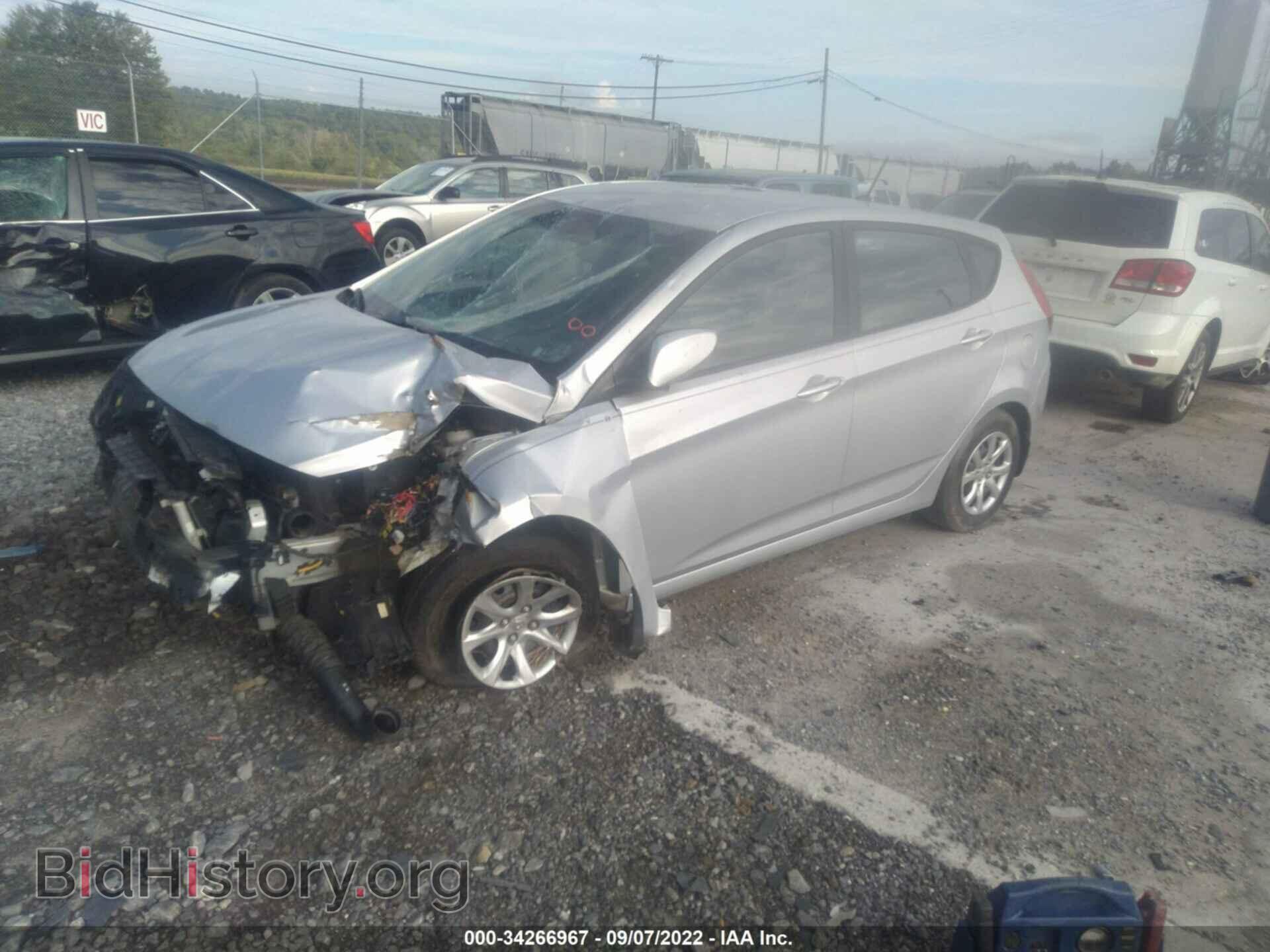 2014 HYUNDAI ACCENT - VIN: KMHCT5AE2EU173462 - Фото 2