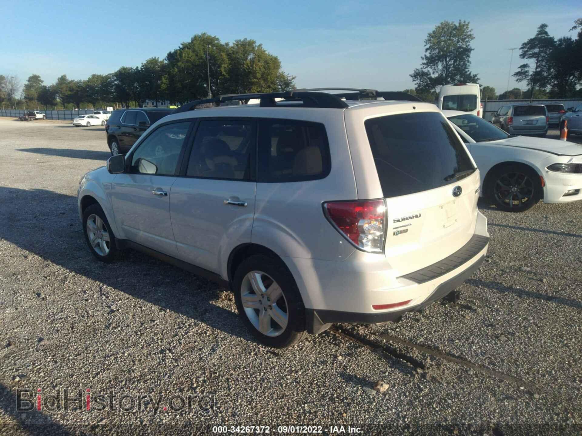 2010 SUBARU FORESTER - VIN: JF2SH6CC3AH735778 - Фото 3