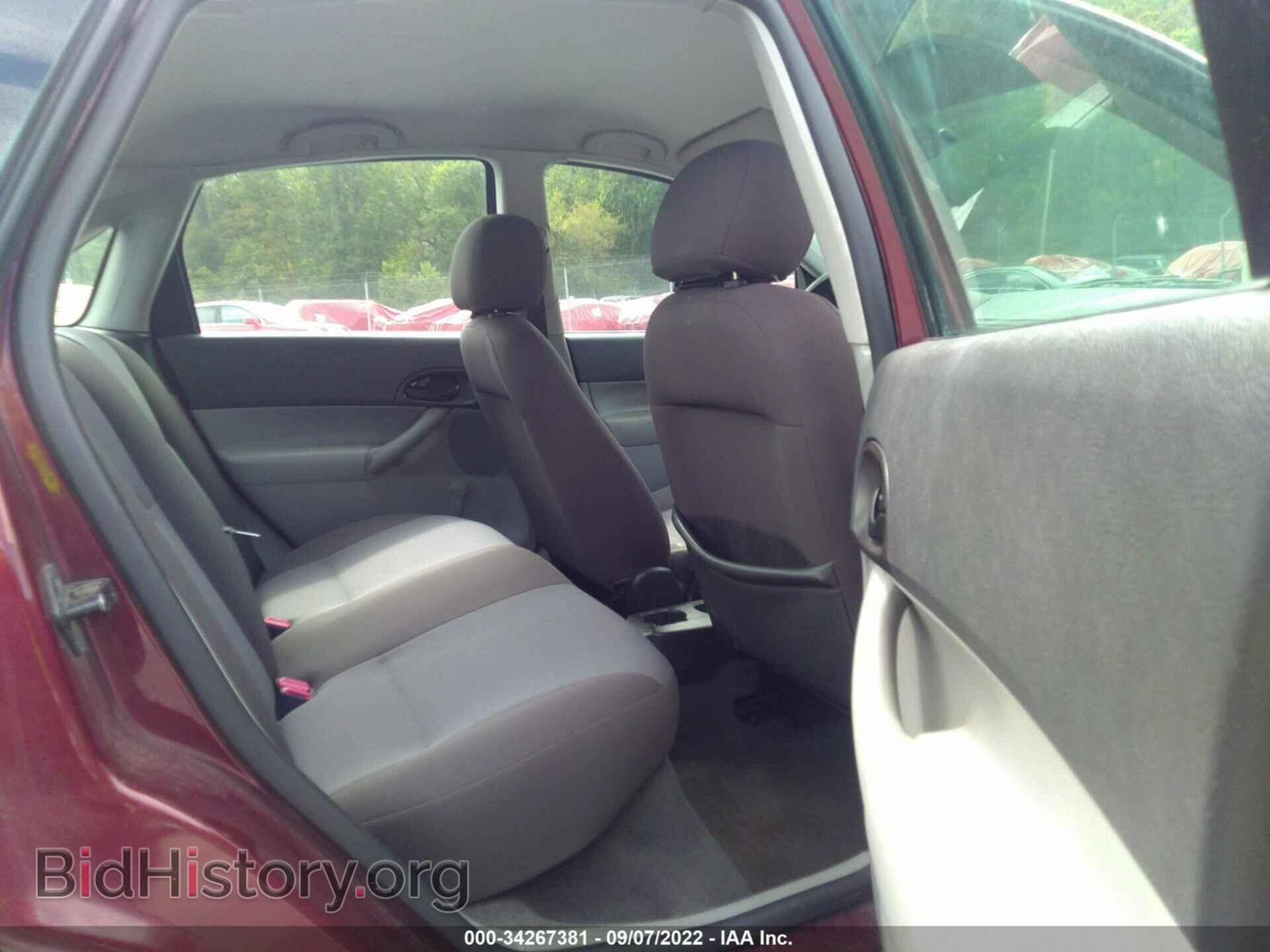 2007 FORD FOCUS - VIN: 1FAFP34N67W356186 - Фото 8