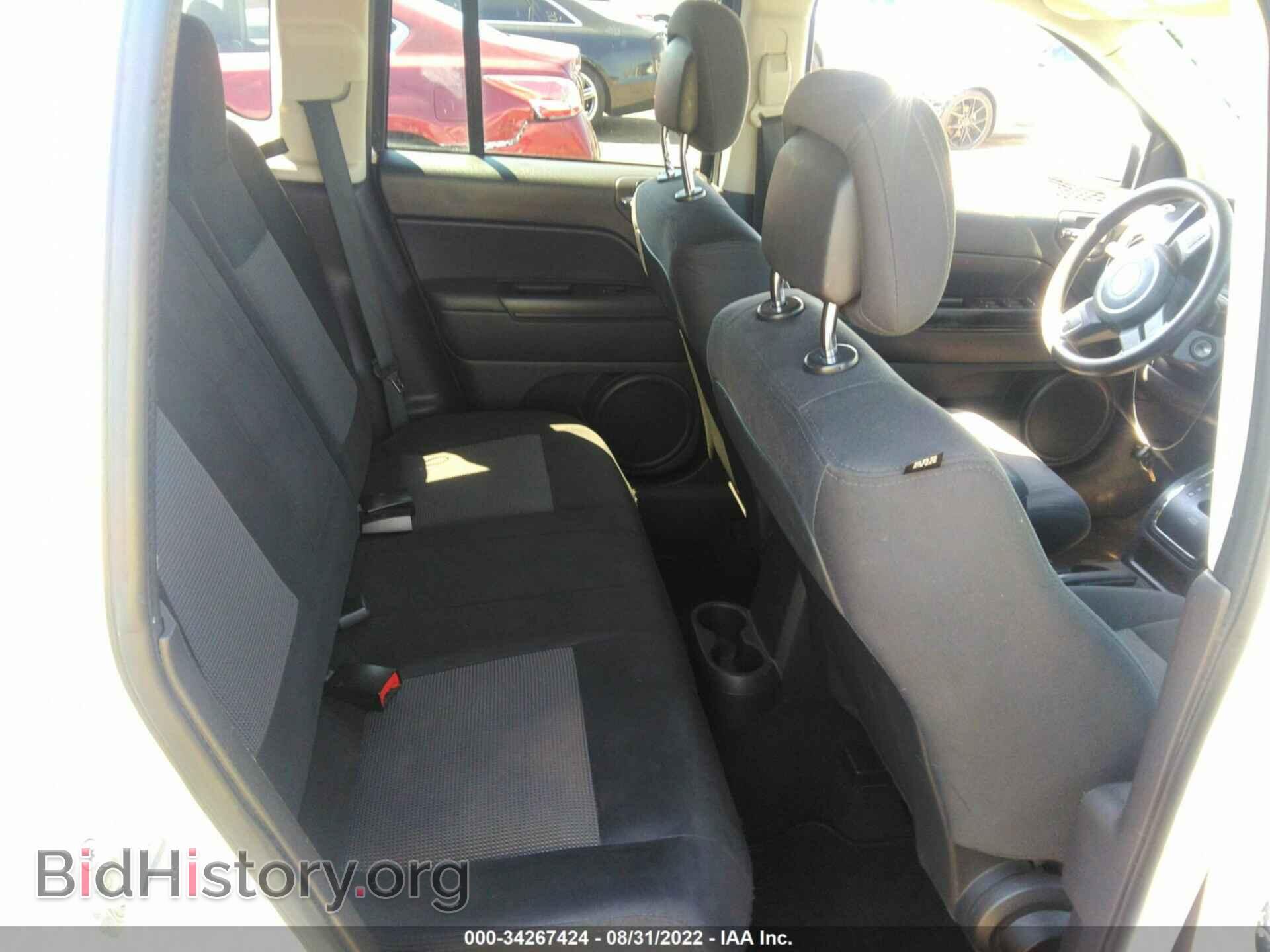 2012 JEEP COMPASS - VIN: 1C4NJCBA1CD618189 - Фото 8