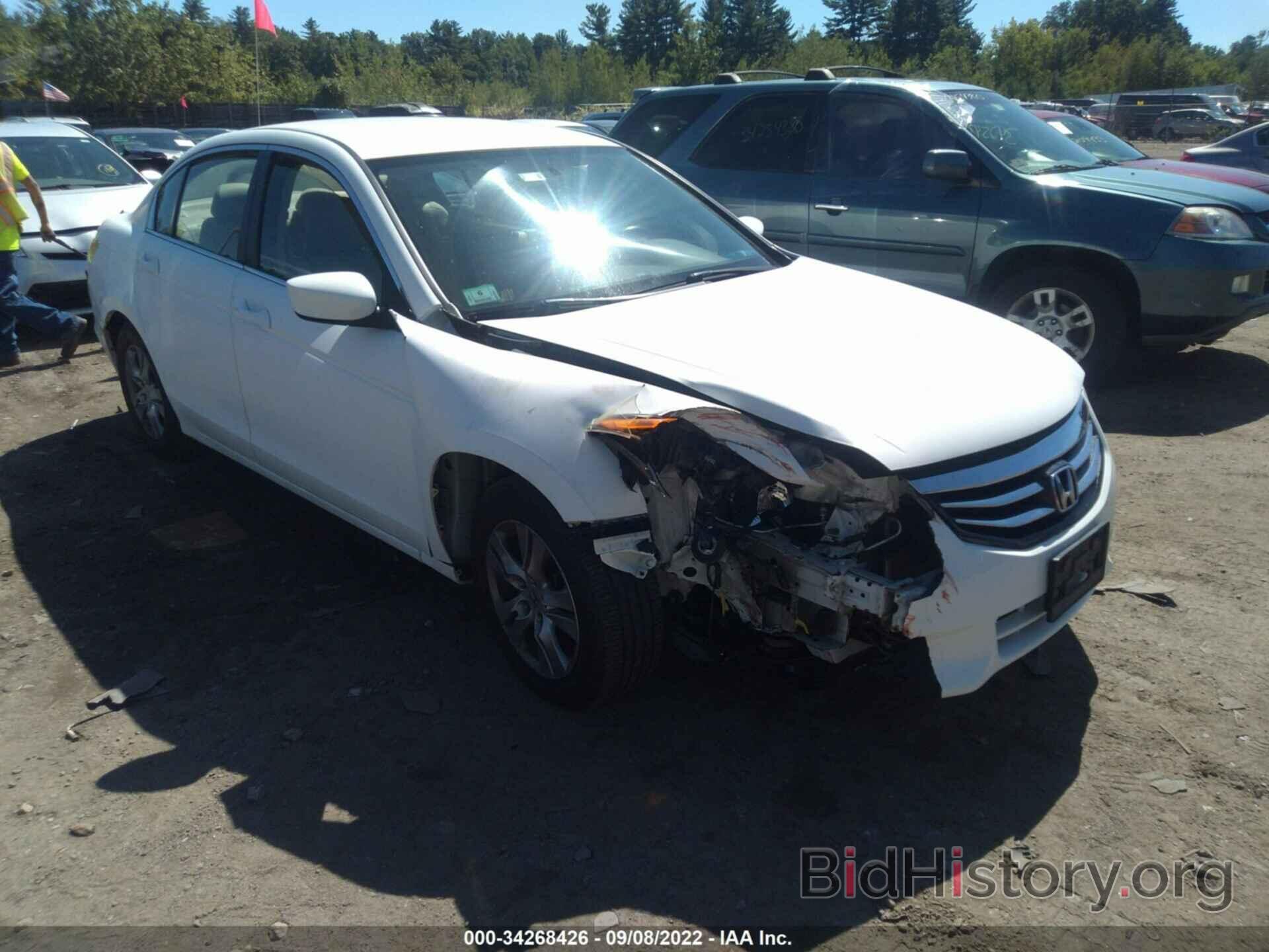 Photo 1HGCP2F63CA078224 - HONDA ACCORD SDN 2012