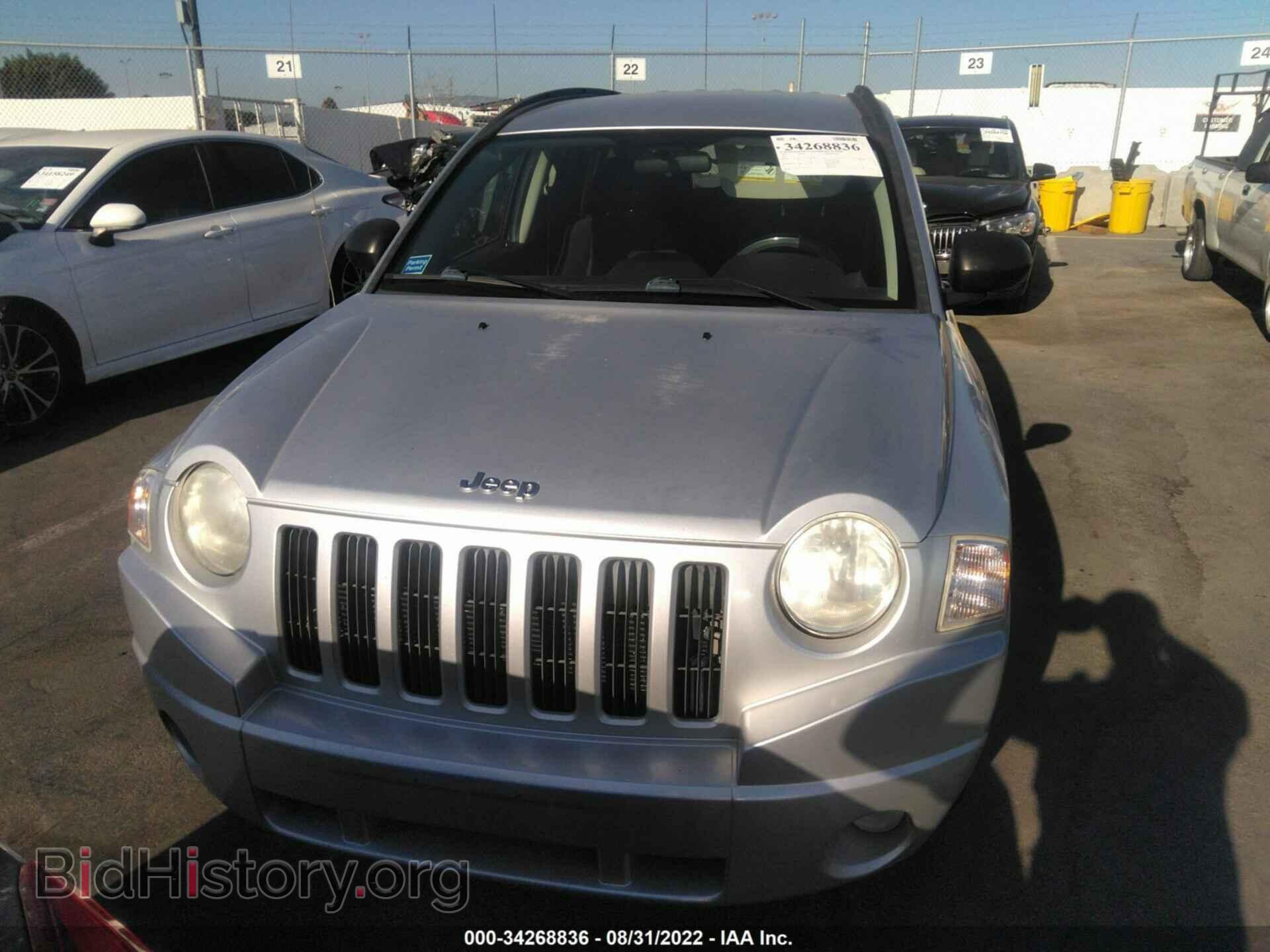 2010 JEEP COMPASS - VIN: 1J4NT4FB2AD541097 - Фото 6