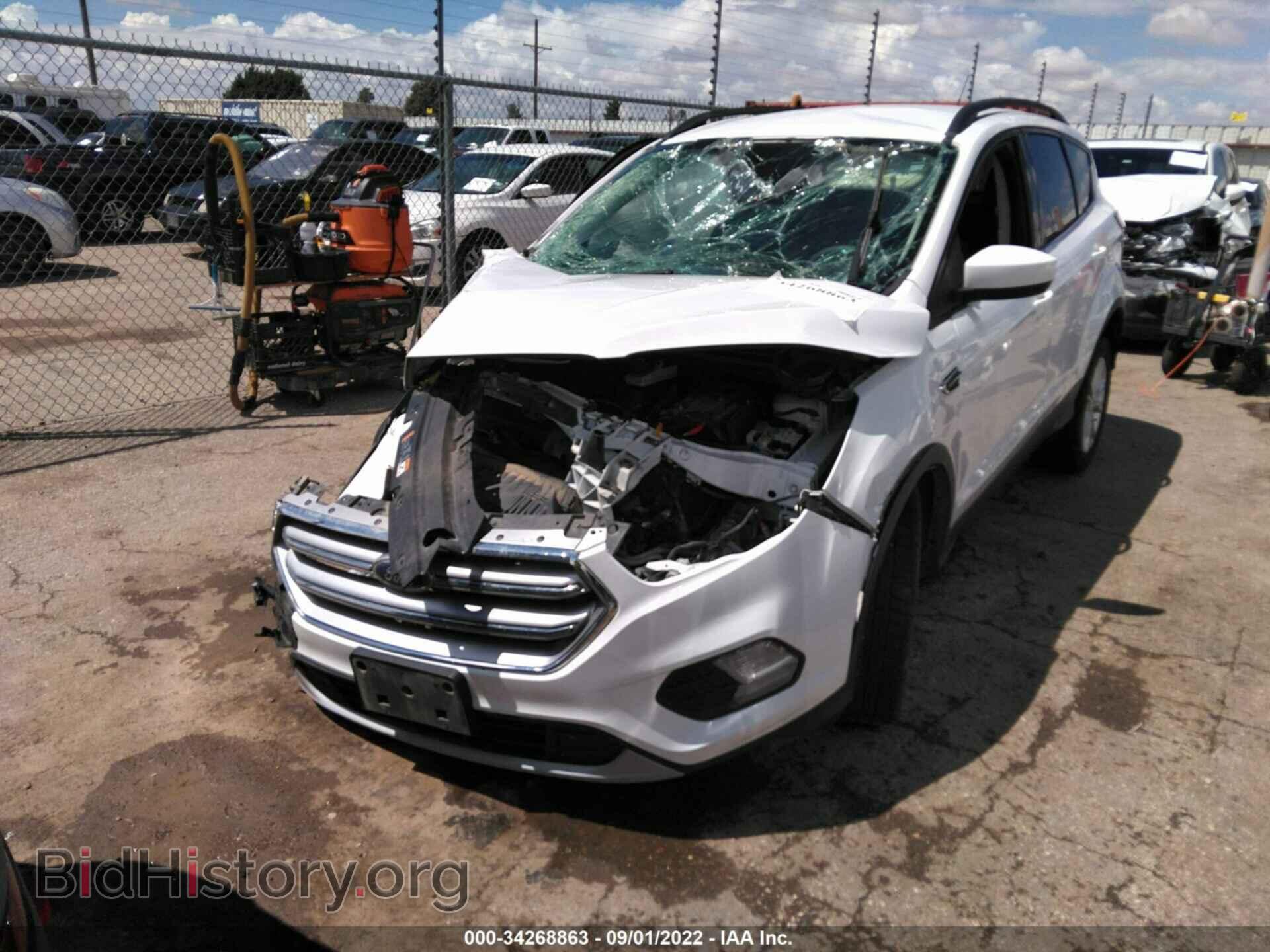 2017 FORD ESCAPE - VIN: 1FMCU0G99HUB76423 - Фото 2