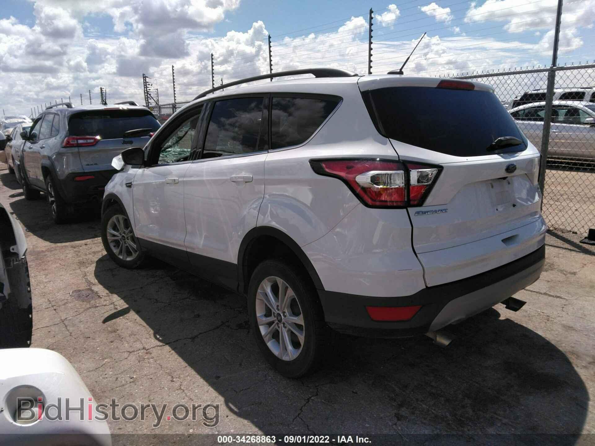 2017 FORD ESCAPE - VIN: 1FMCU0G99HUB76423 - Фото 3