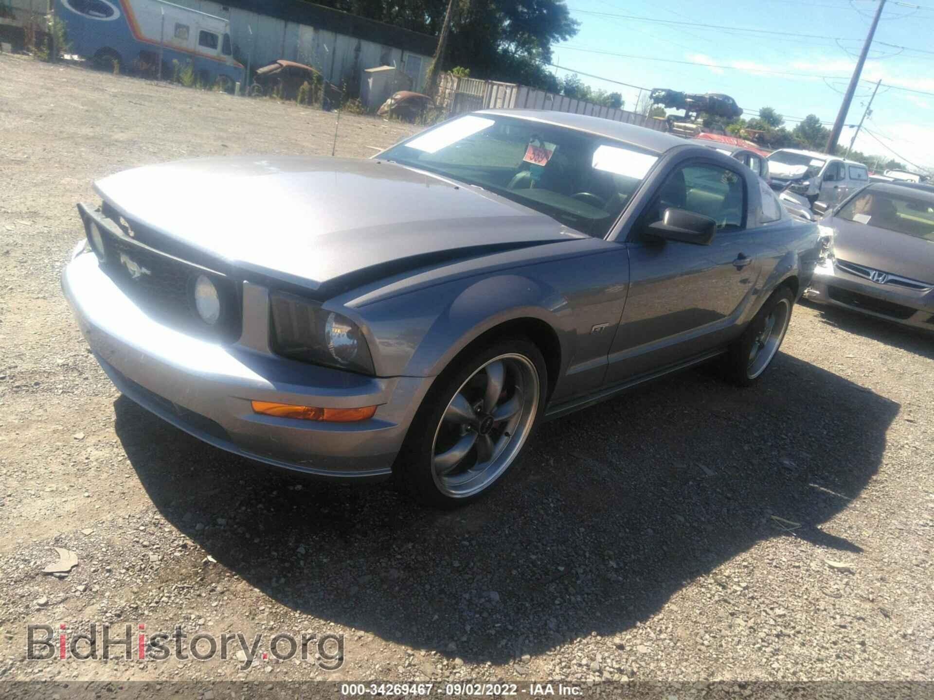 2006 FORD MUSTANG - VIN: 1ZVFT82H365229994 - Фото 2