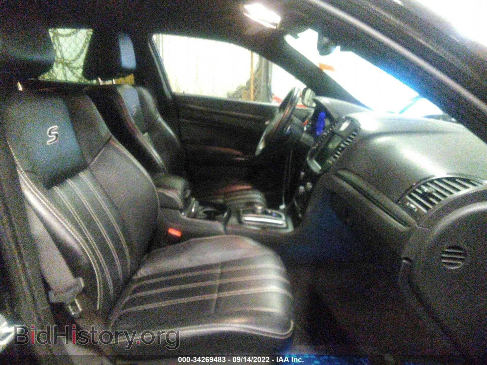 2016 CHRYSLER 300 - VIN: 2C3CCAGG7GH244641 - Photo 5