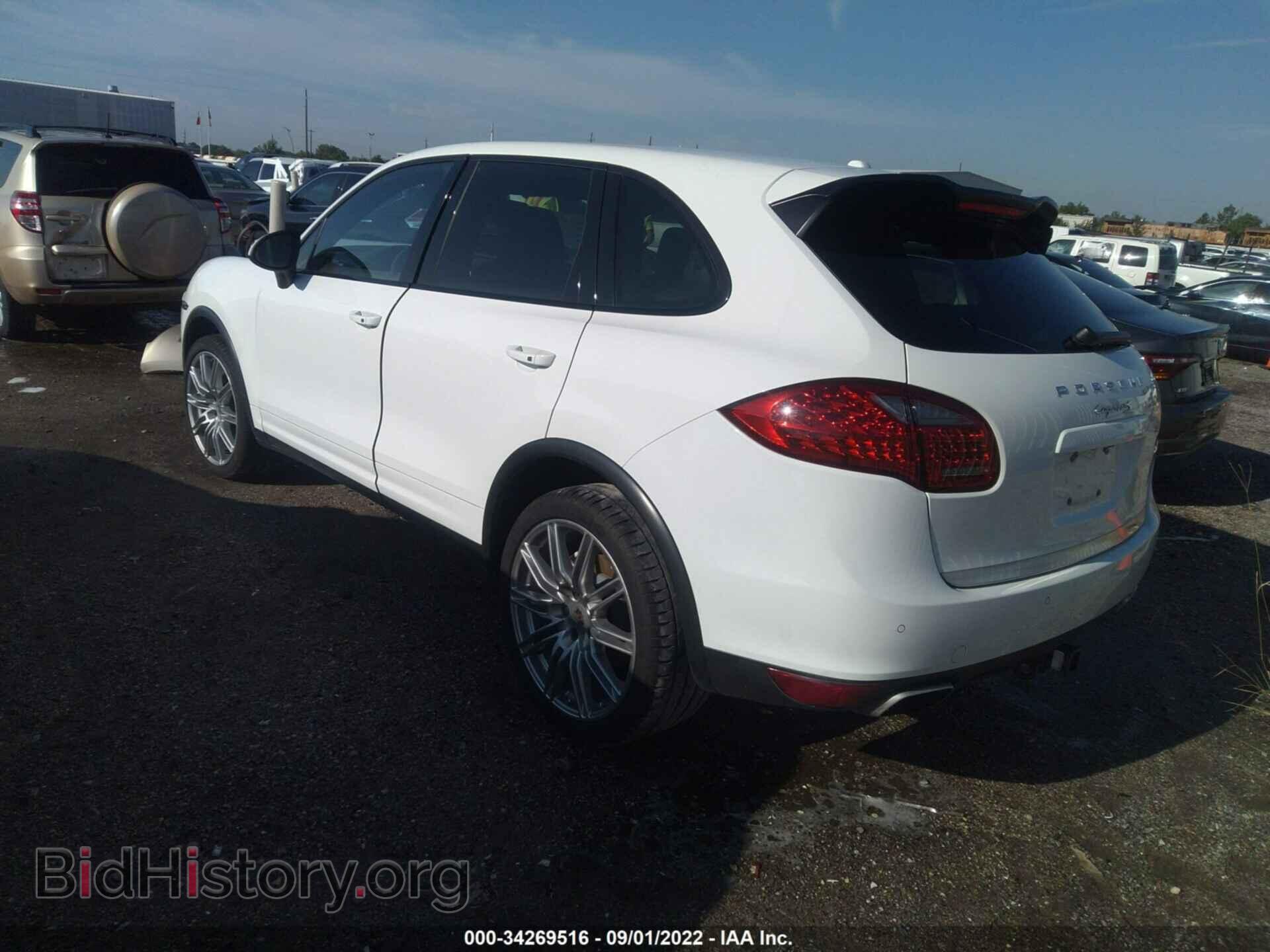 2013 PORSCHE CAYENNE - VIN: WP1AB2A21DLA81619 - Фото 3