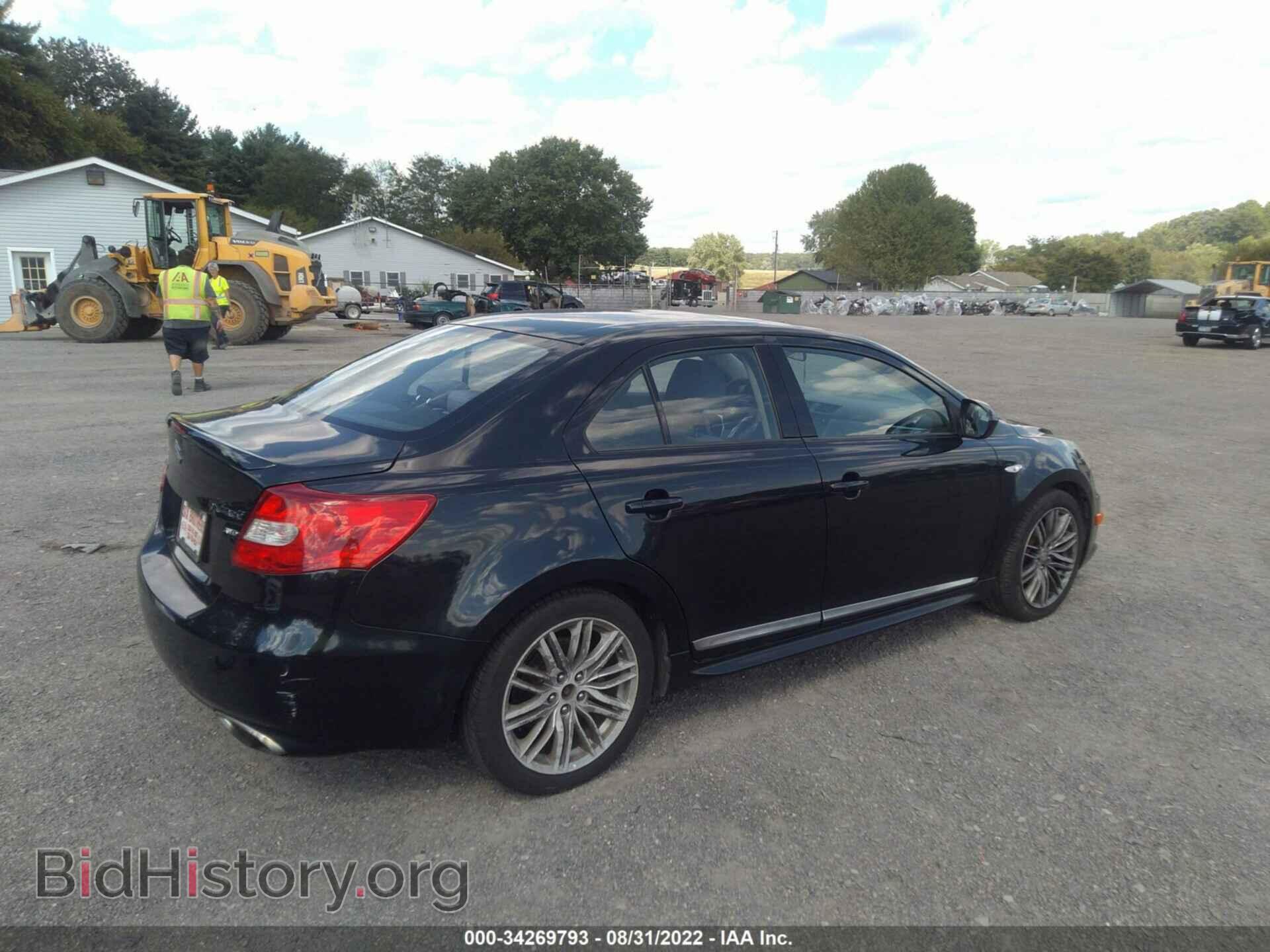 2012 SUZUKI KIZASHI - VIN: JS2RF9A65C6100406 - Photo 4
