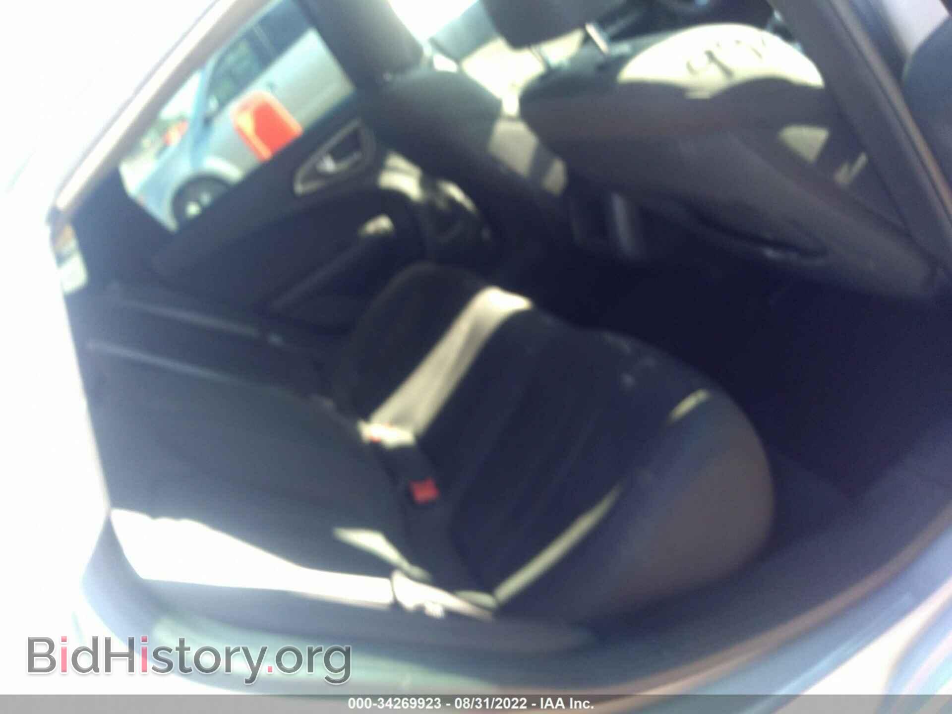 2016 CHRYSLER 200 - VIN: 1C3CCCAB0GN112059 - Photo 8