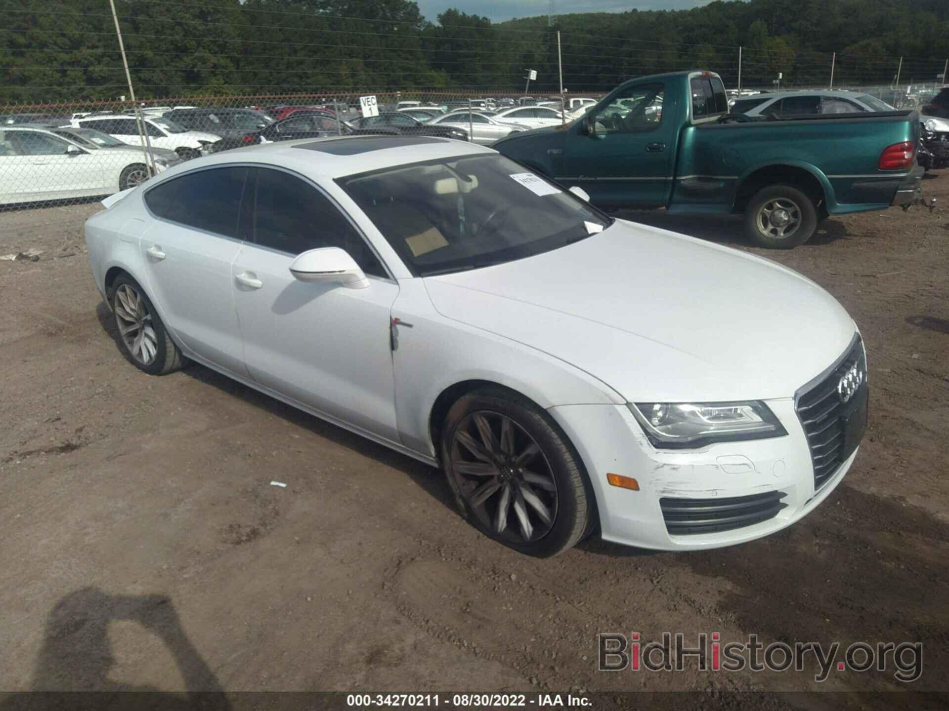 Photo WAUYGAFC2CN114706 - AUDI A7 2012