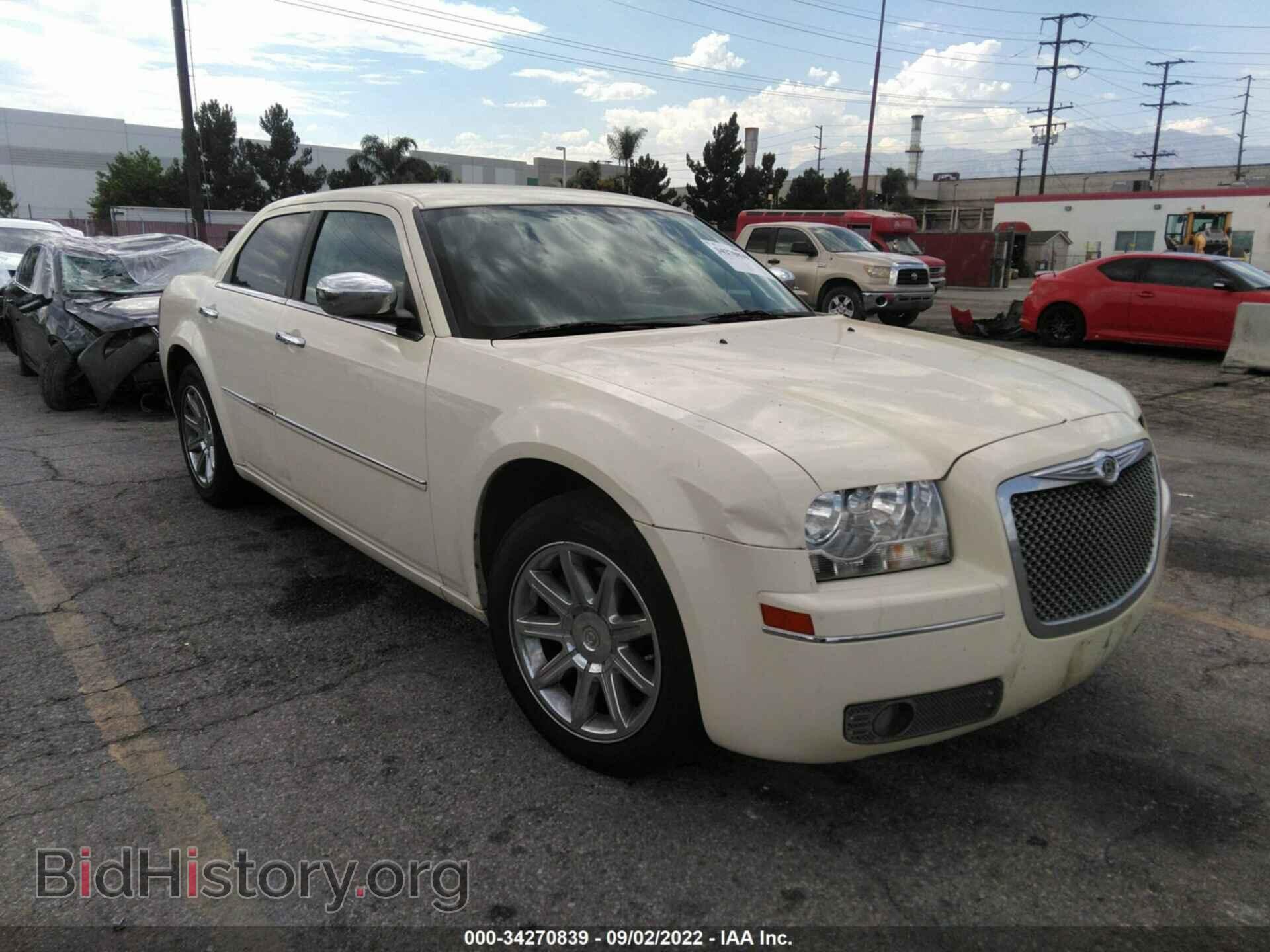 Photo 2C3CA5CV3AH241891 - CHRYSLER 300 2010