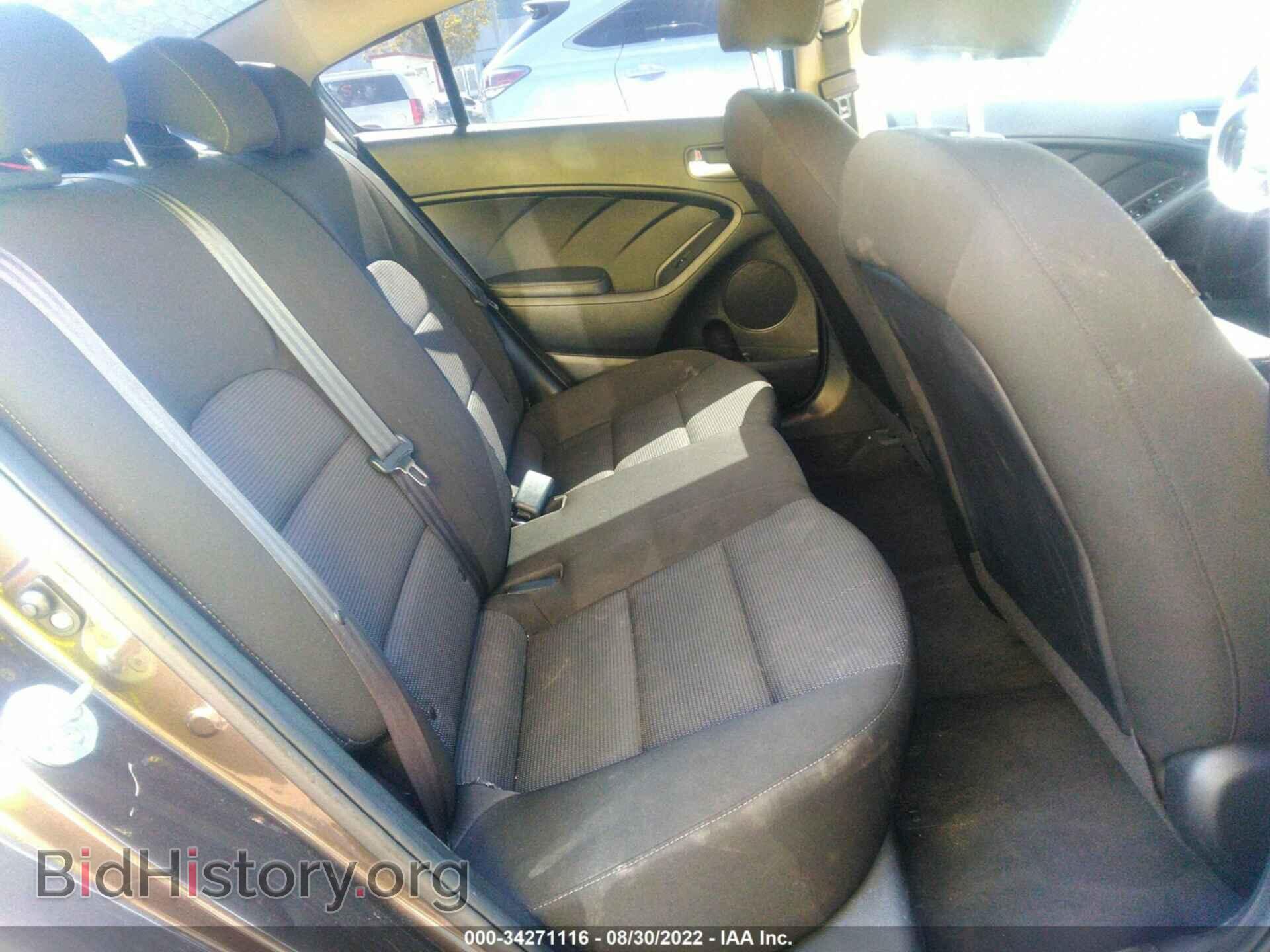 2017 KIA FORTE - VIN: 3KPFK4A71HE038444 - Фото 8