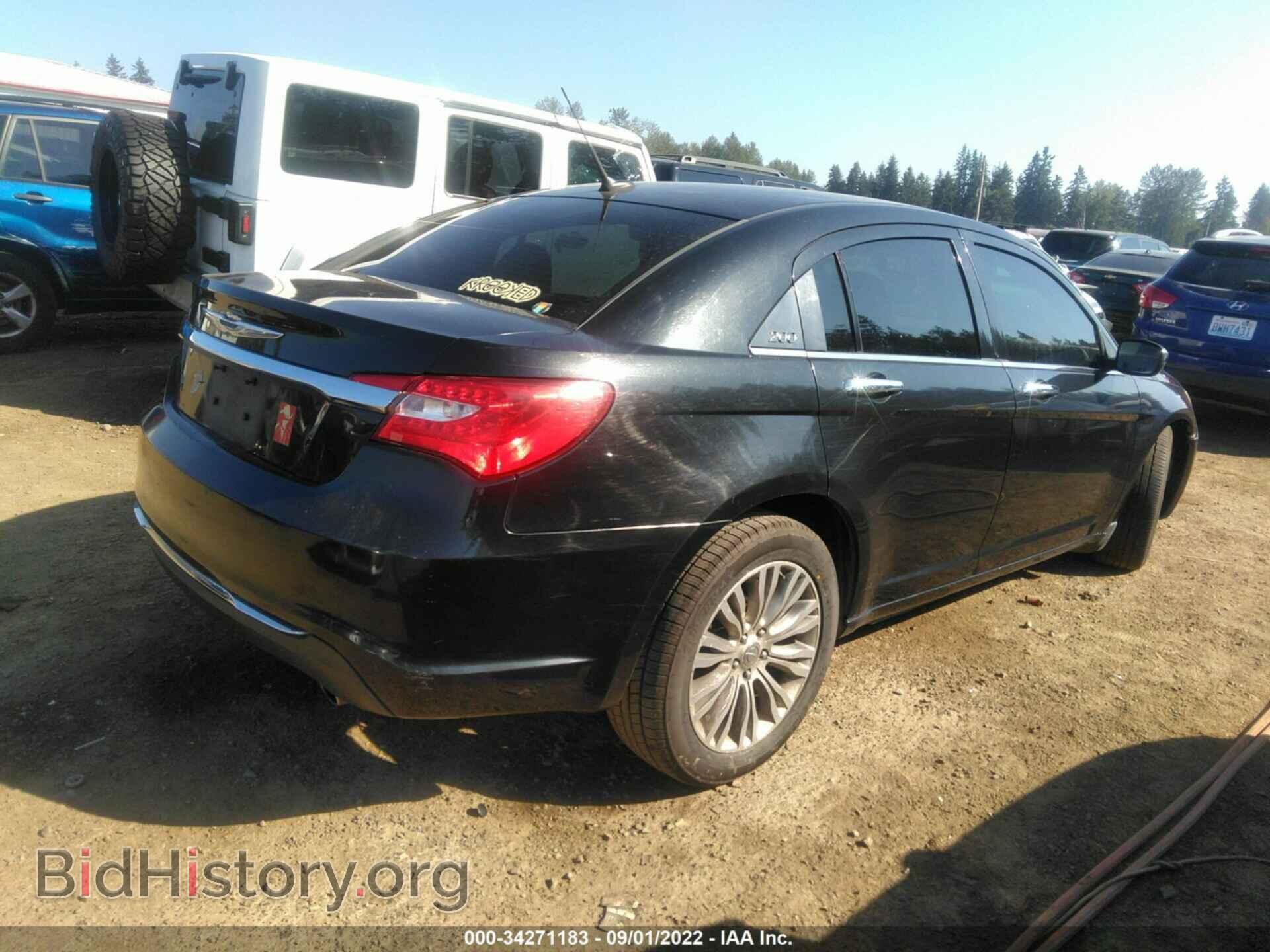 2011 CHRYSLER 200 - VIN: 1C3BC2FG6BN516678 - Фото 4