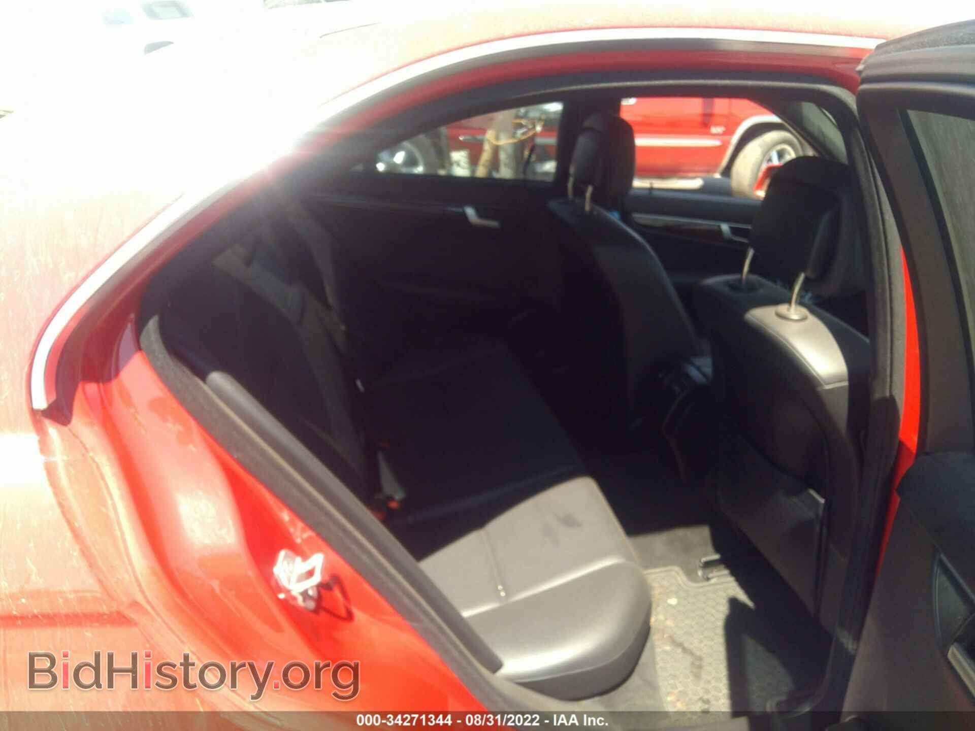 2012 MERCEDES-BENZ C-CLASS - VIN: WDDGF8BB6CA711264 - Фото 8