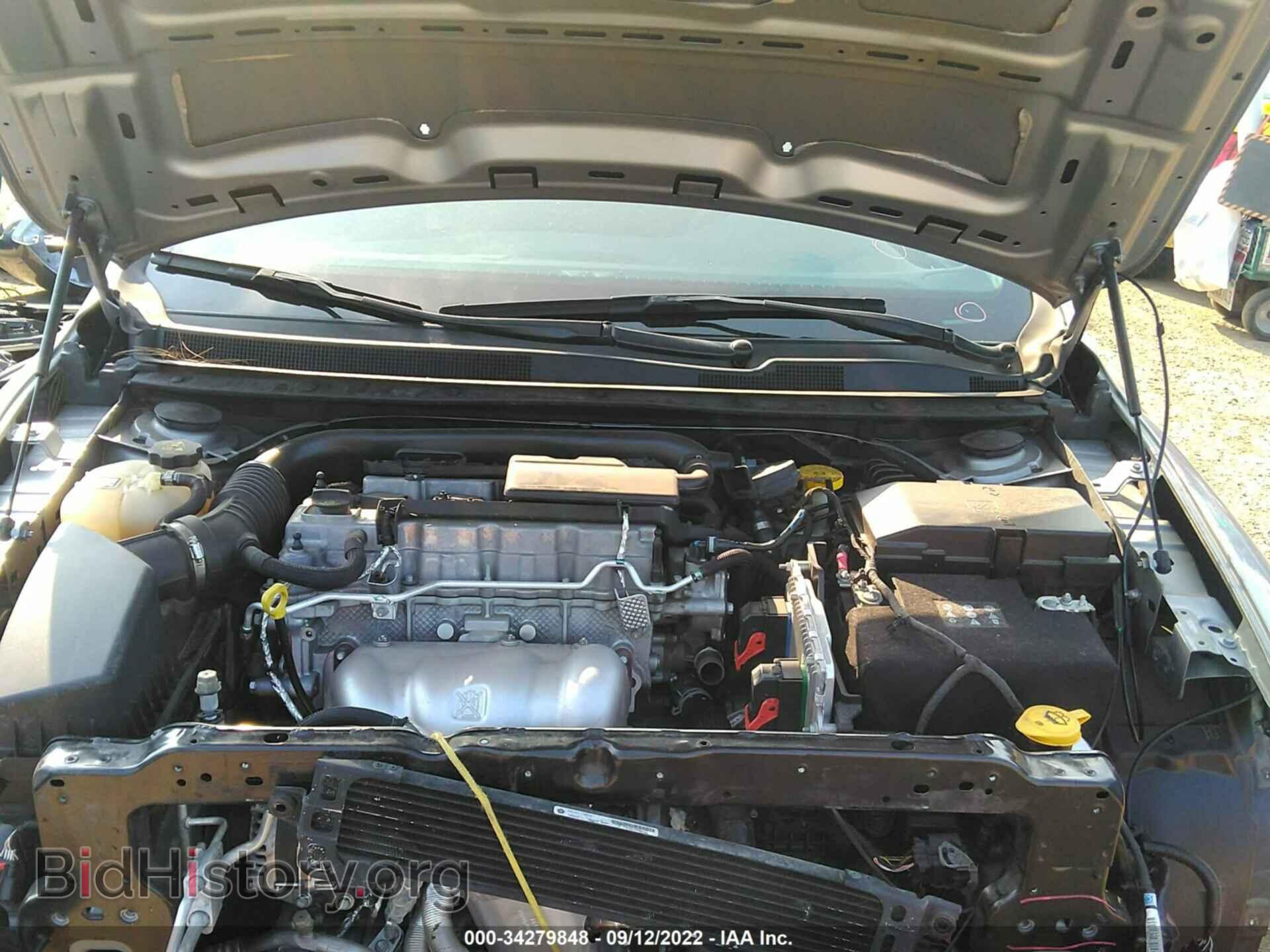 2016 CHRYSLER 200 - VIN: 1C3CCCAB2GN170836 - Фото 10