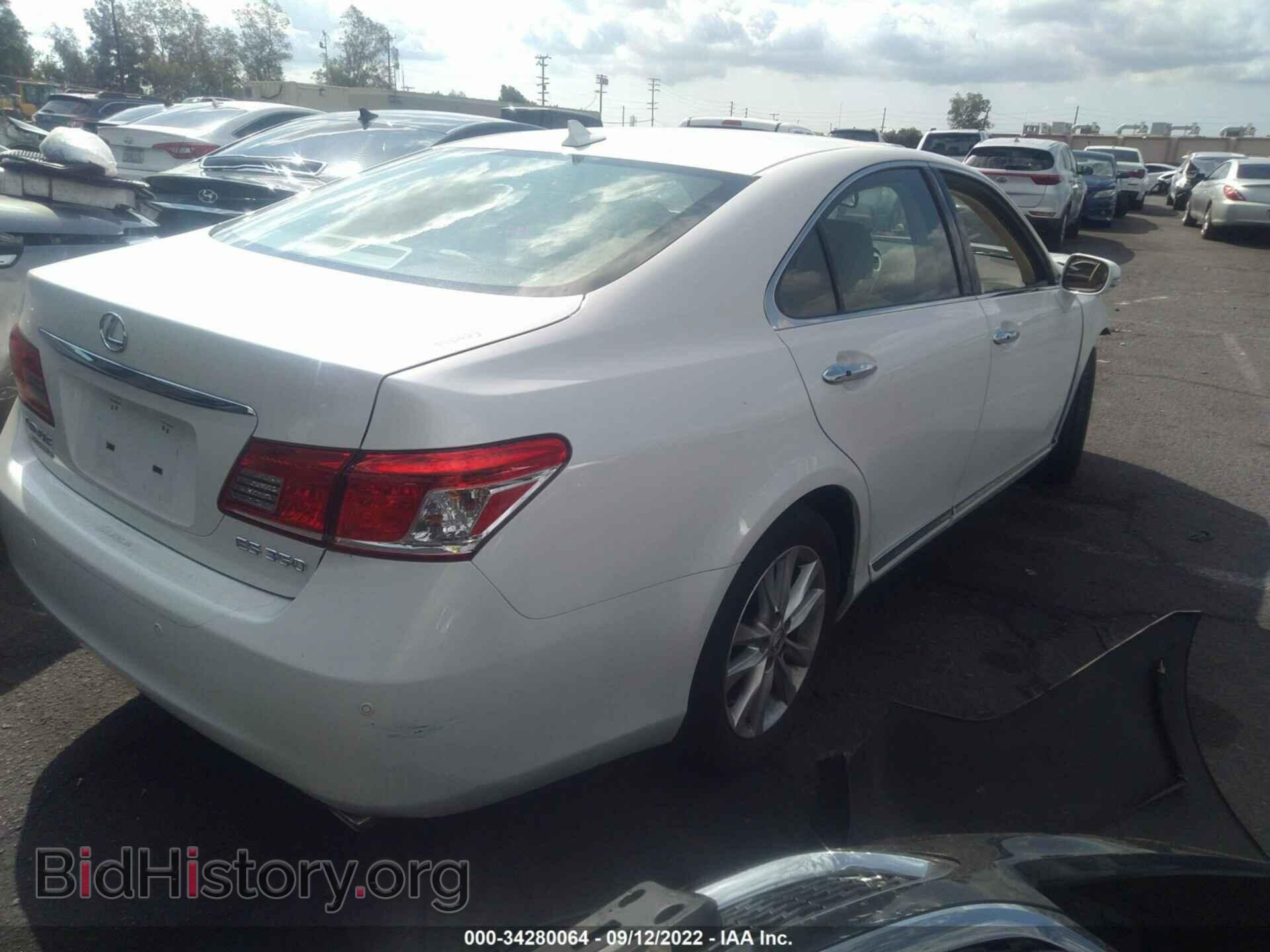 2011 LEXUS ES 350 - VIN: JTHBK1EG3B2449872 - Фото 4