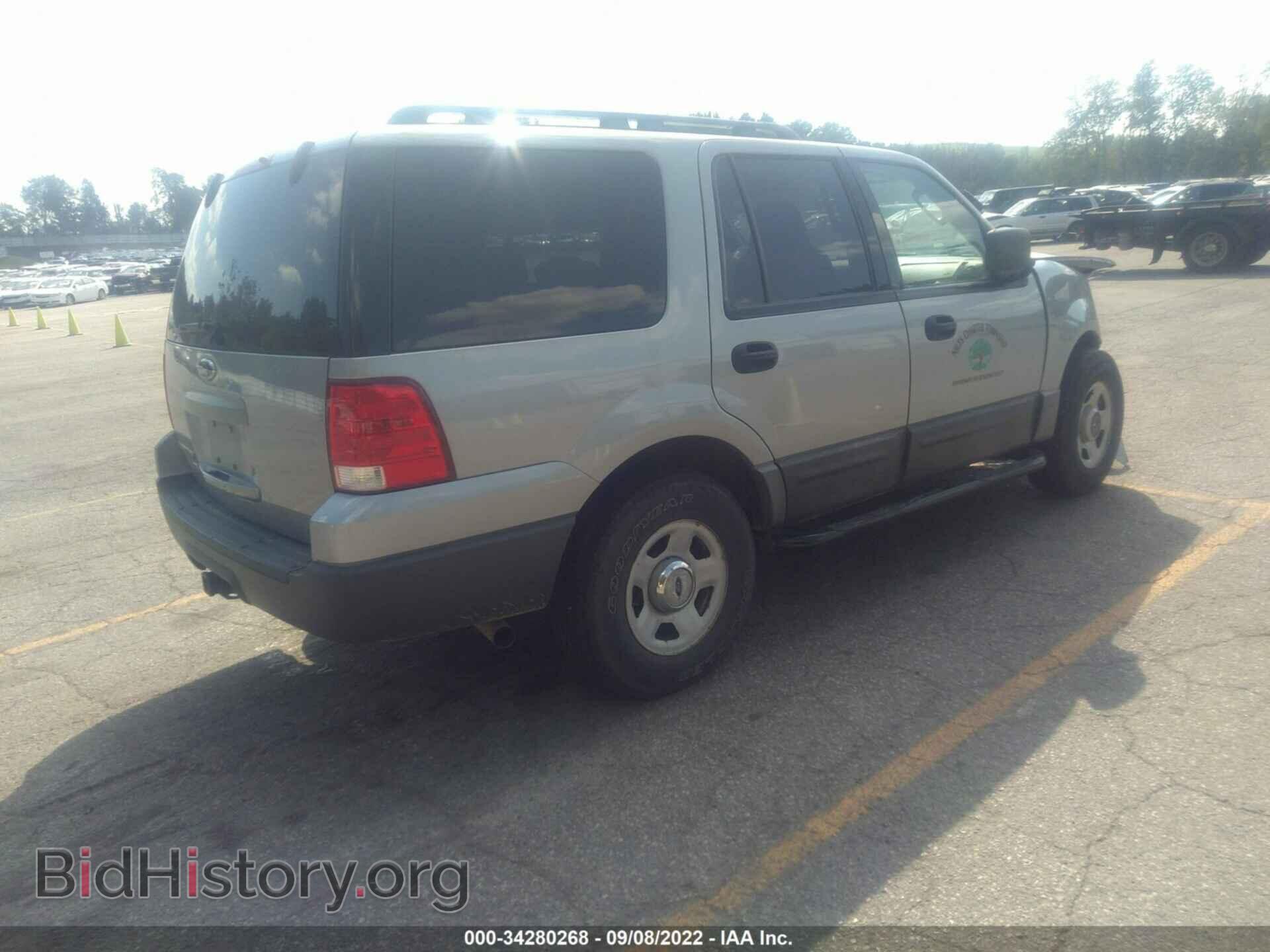 2006 FORD EXPEDITION - VIN: 1FMPU16556LA75940 - Фото 4