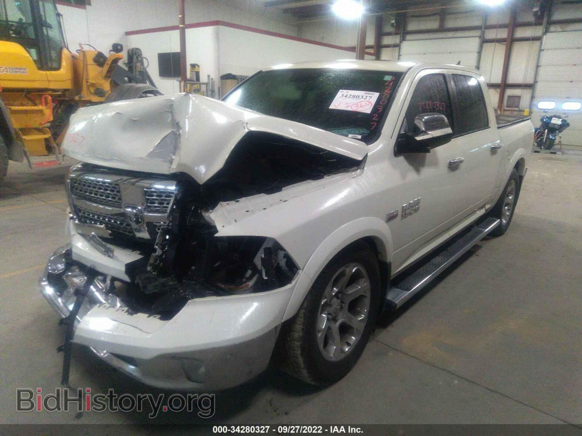 2016 RAM 1500 - VIN: 1C6RR7NT1GS254511 - Фото 2