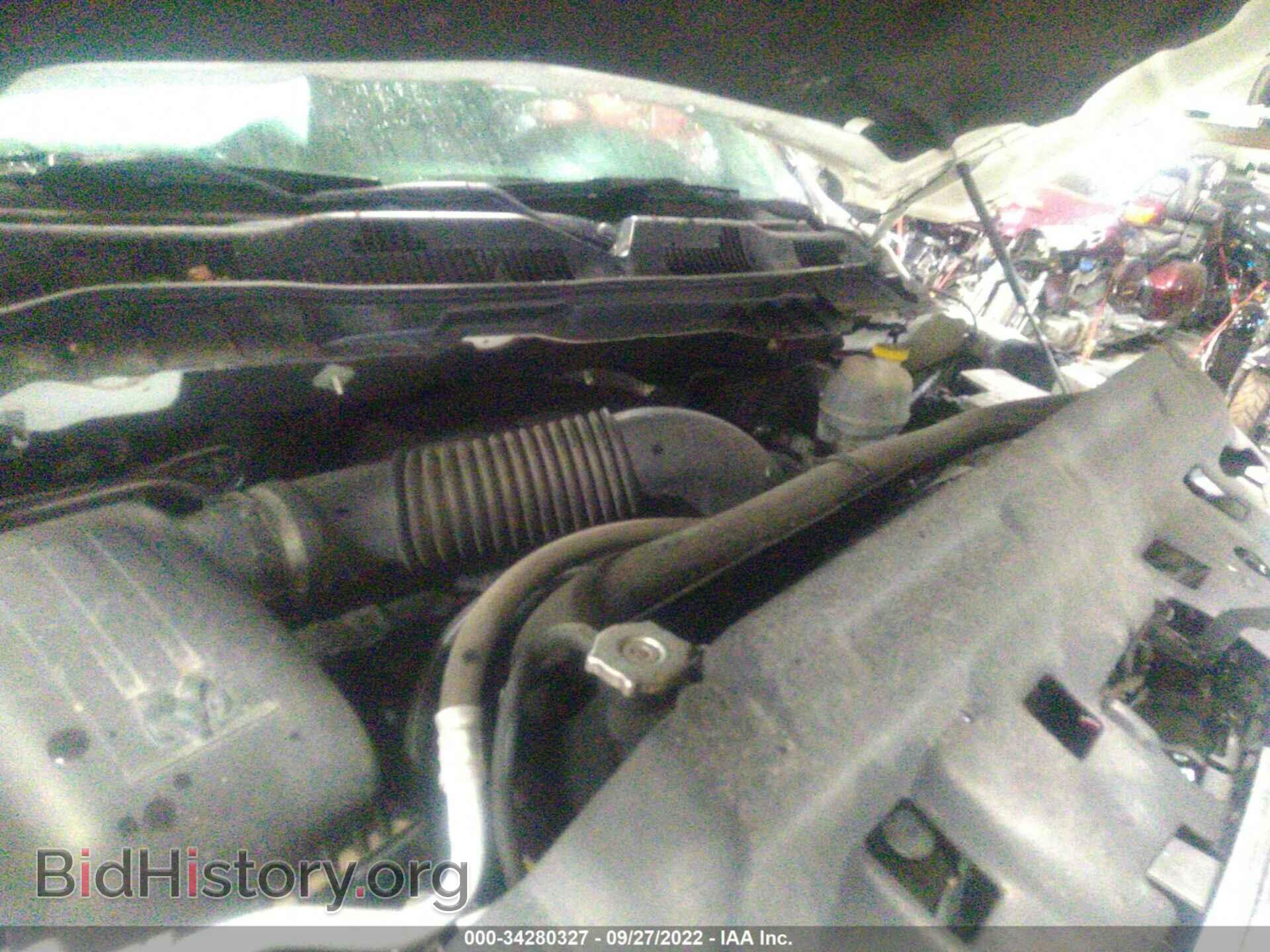 2016 RAM 1500 - VIN: 1C6RR7NT1GS254511 - Фото 10