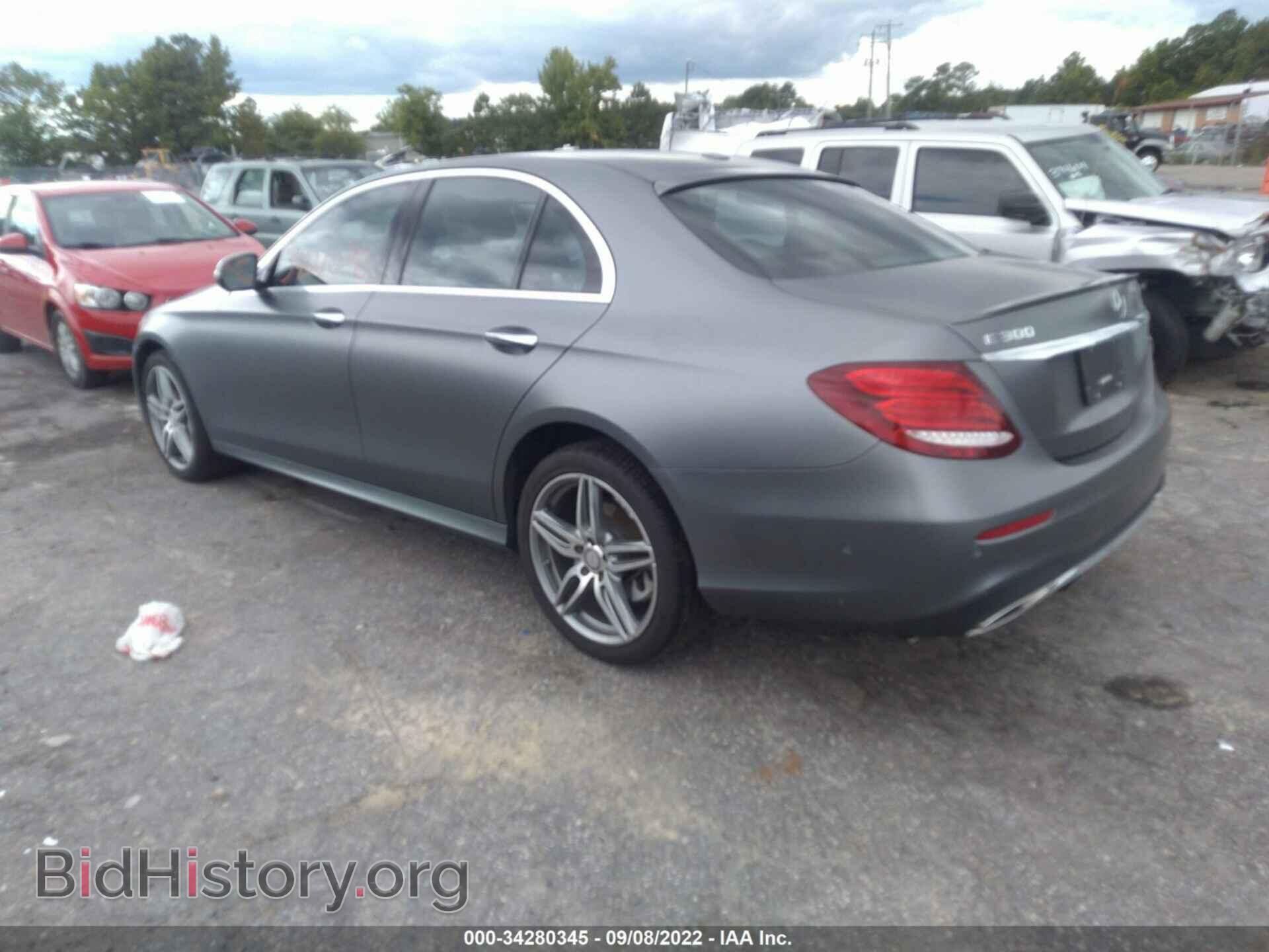 2017 MERCEDES-BENZ E-CLASS - VIN: WDDZF4JB6HA162434 - Фото 3