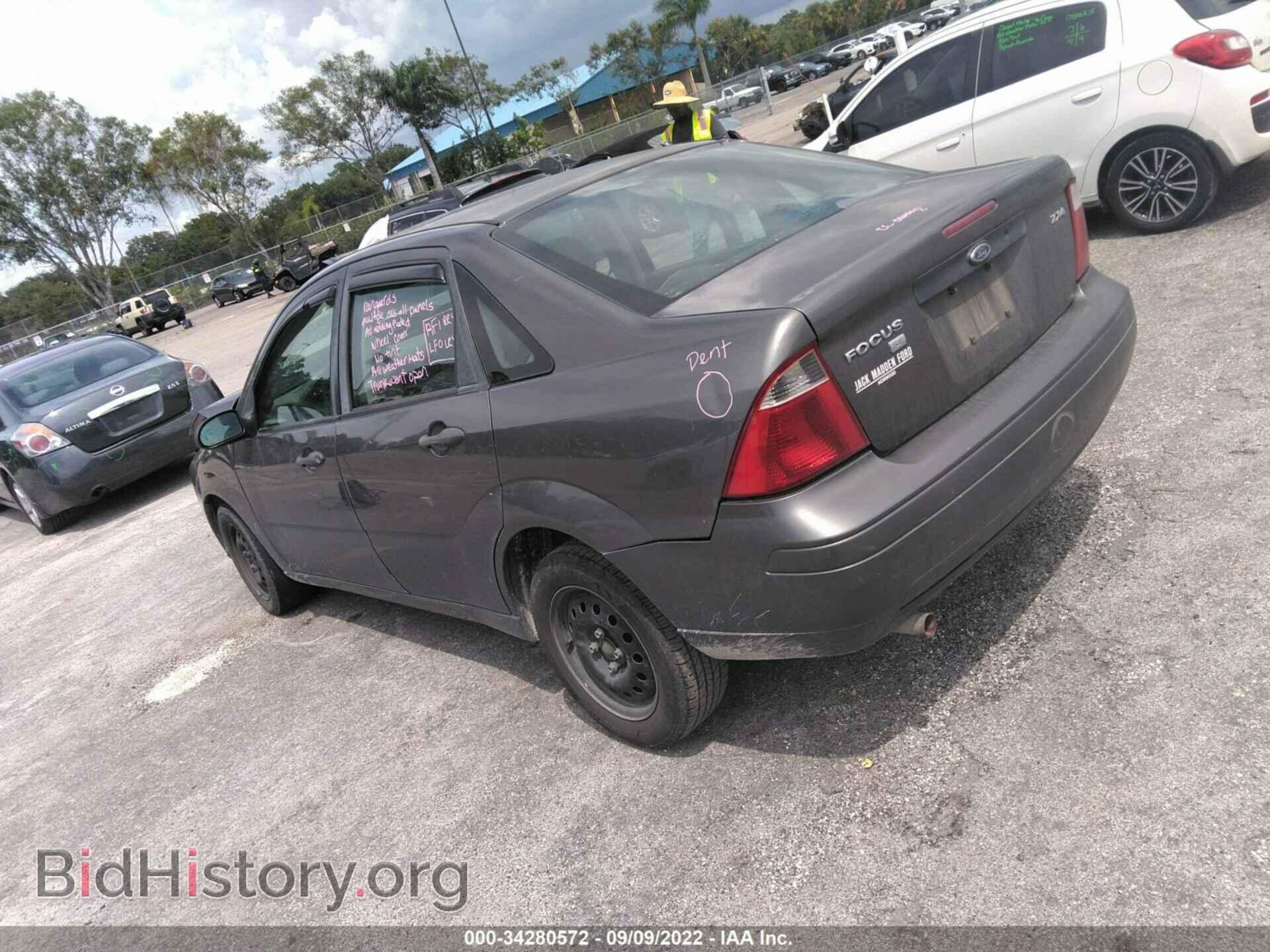 2006 FORD FOCUS - VIN: 1FAFP34N96W245355 - Фото 3