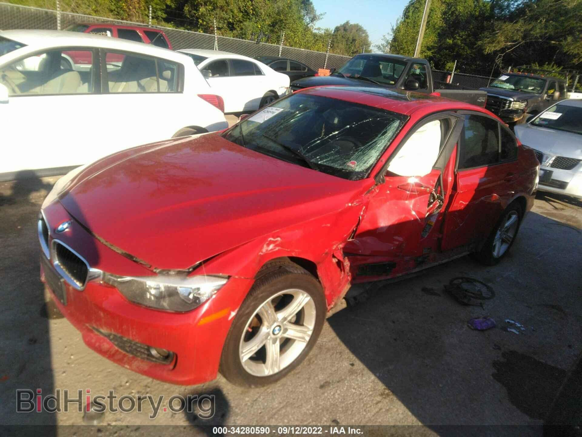 2014 BMW 3 SERIES - VIN: WBA3C3C55EF983840 - Фото 2
