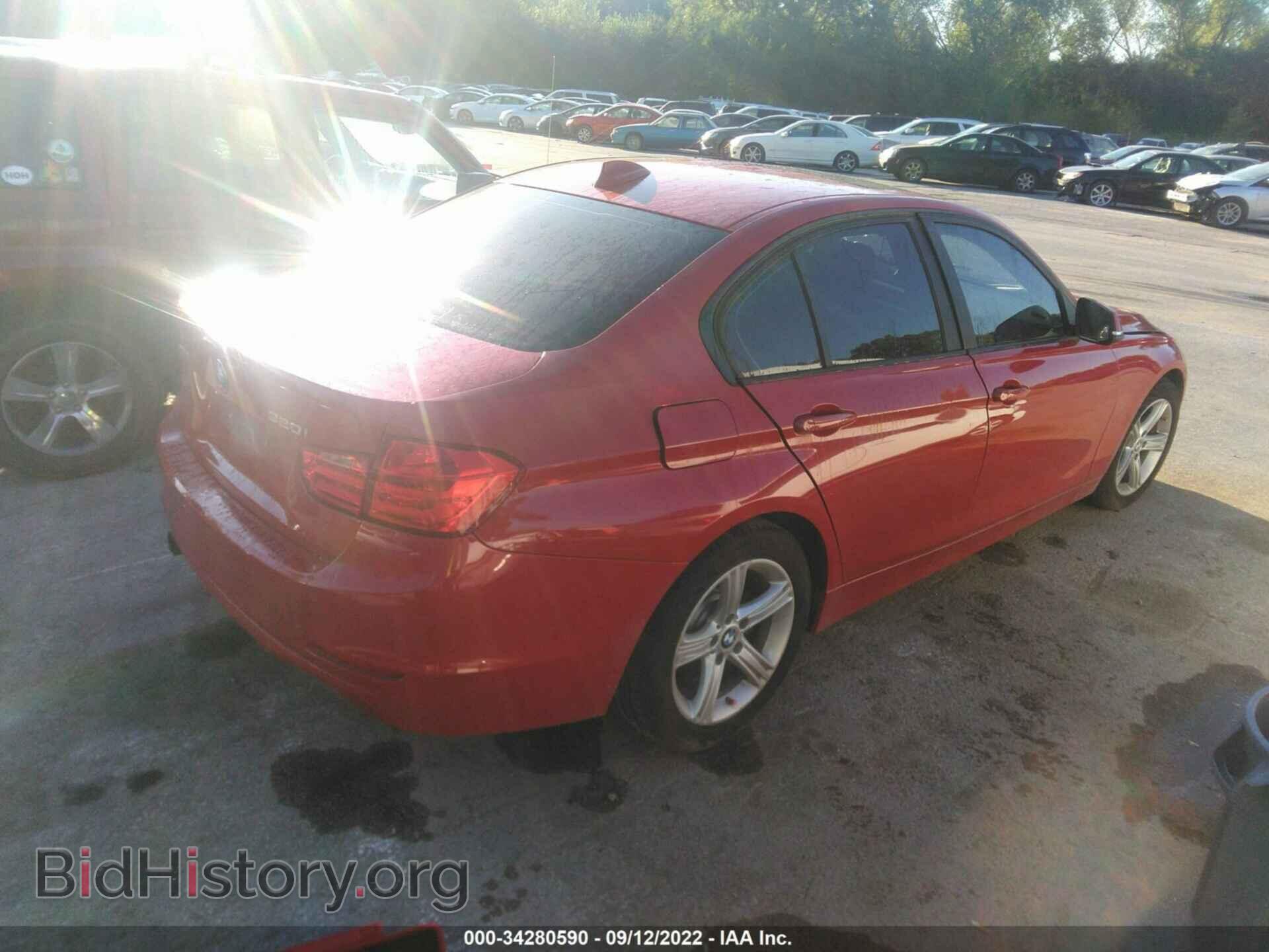 2014 BMW 3 SERIES - VIN: WBA3C3C55EF983840 - Фото 4