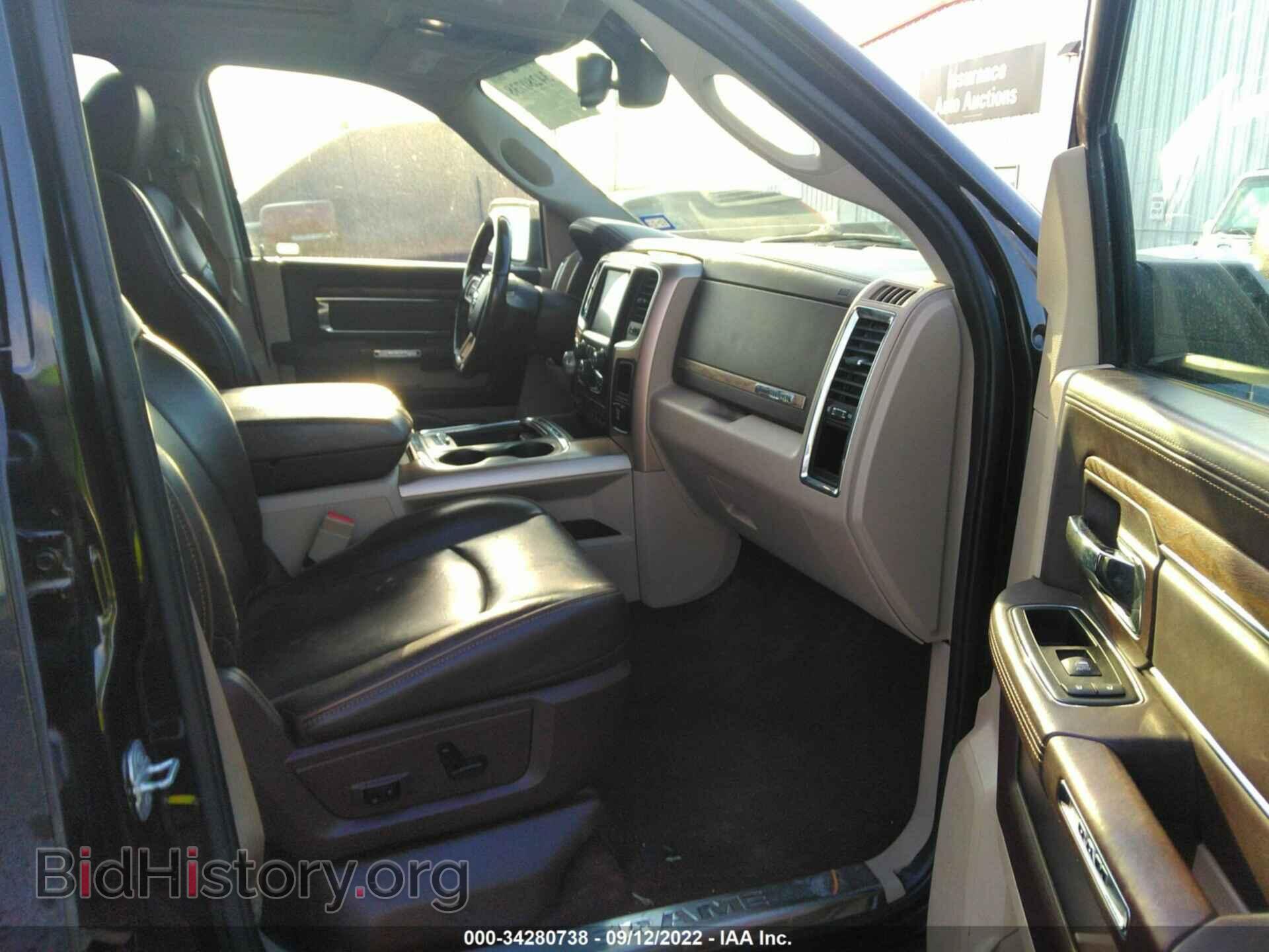 2016 RAM 1500 - VIN: 1C6RR7PM8GS206462 - Фото 5