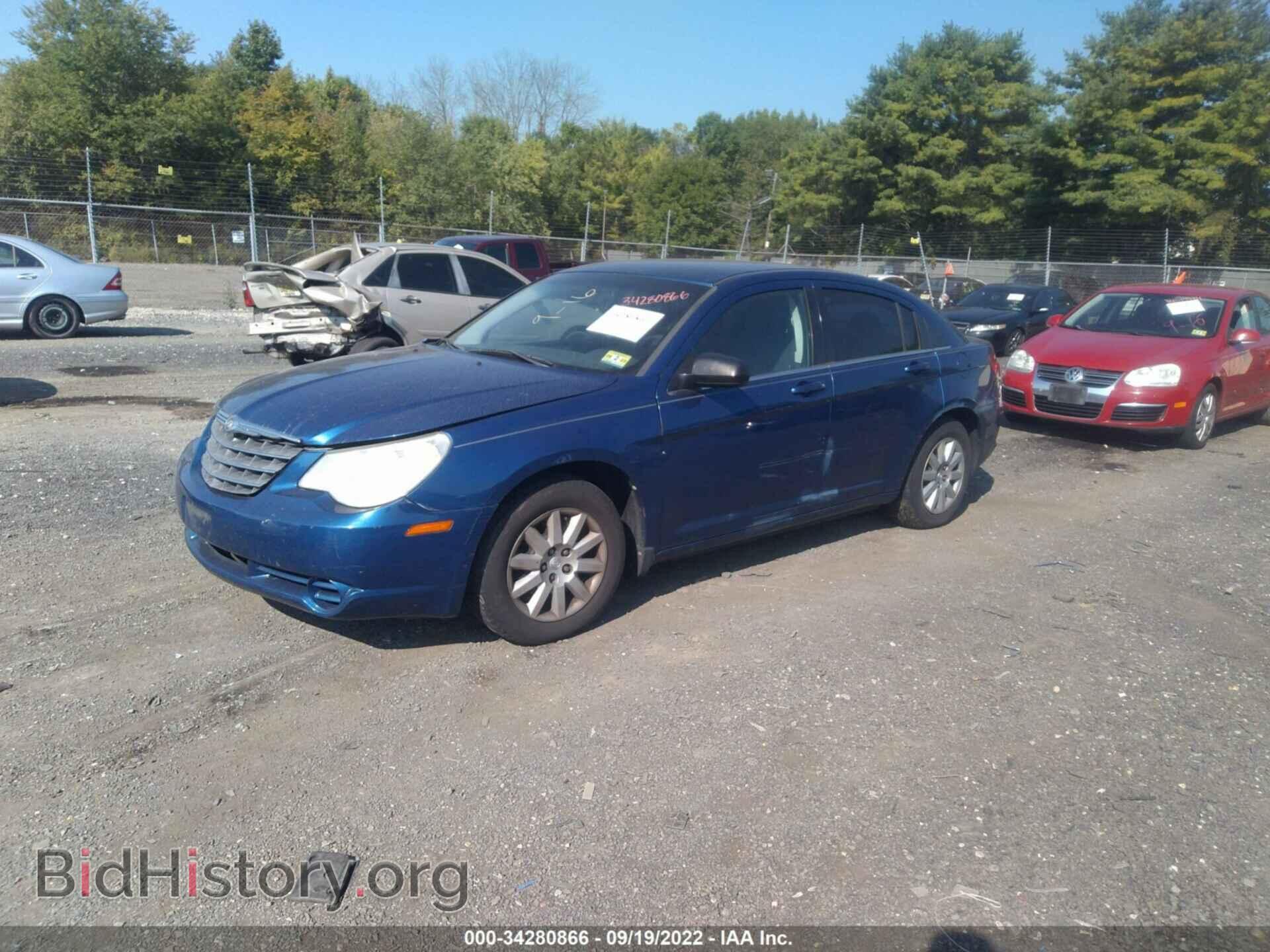 2010 CHRYSLER SEBRING - VIN: 1C3CC4FB5AN179973 - Фото 2