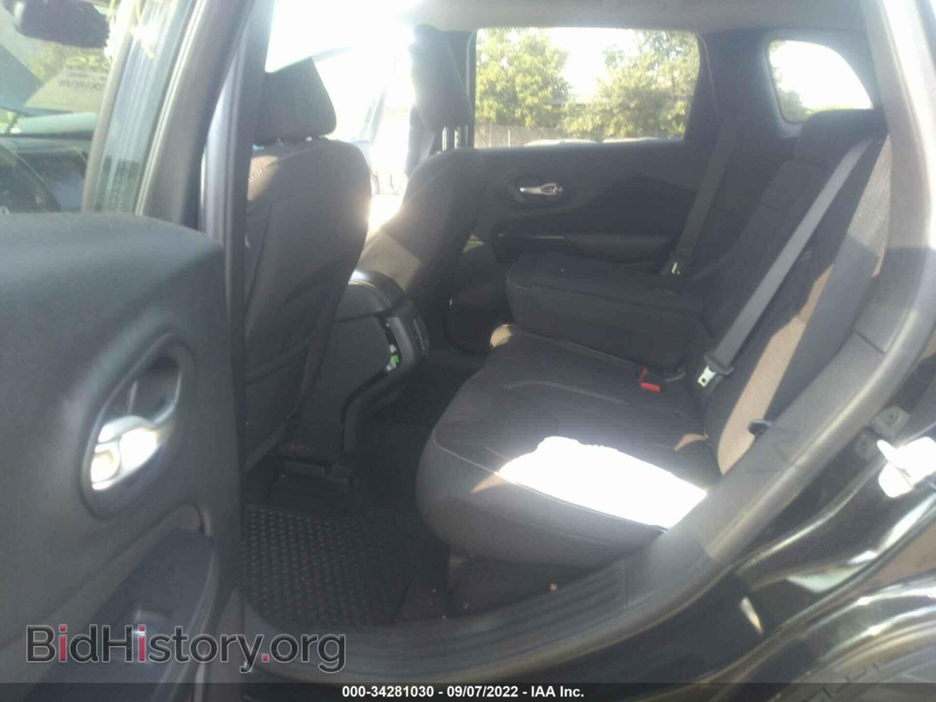 2016 JEEP CHEROKEE - VIN: 1C4PJMCSXGW139625 - Фото 8