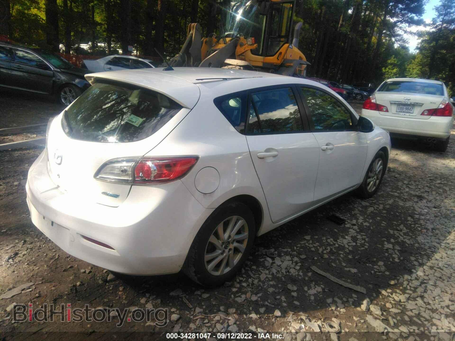 2013 MAZDA MAZDA3 - VIN: JM1BL1MP5D1820135 - Фото 4