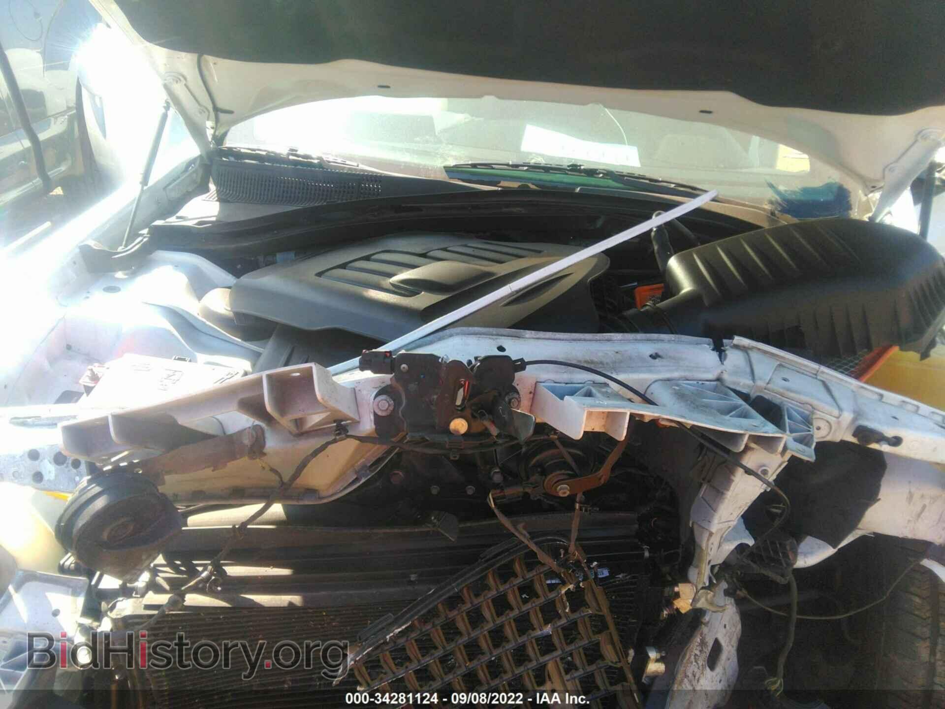 2016 CHRYSLER 300 - VIN: 2C3CCAGG8GH321176 - Фото 10