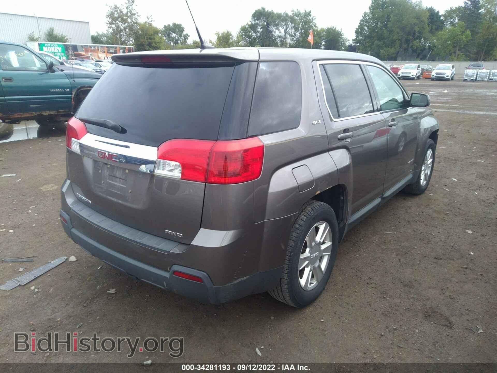 2011 GMC TERRAIN - VIN: 2CTFLREC3B6280195 - Photo 4