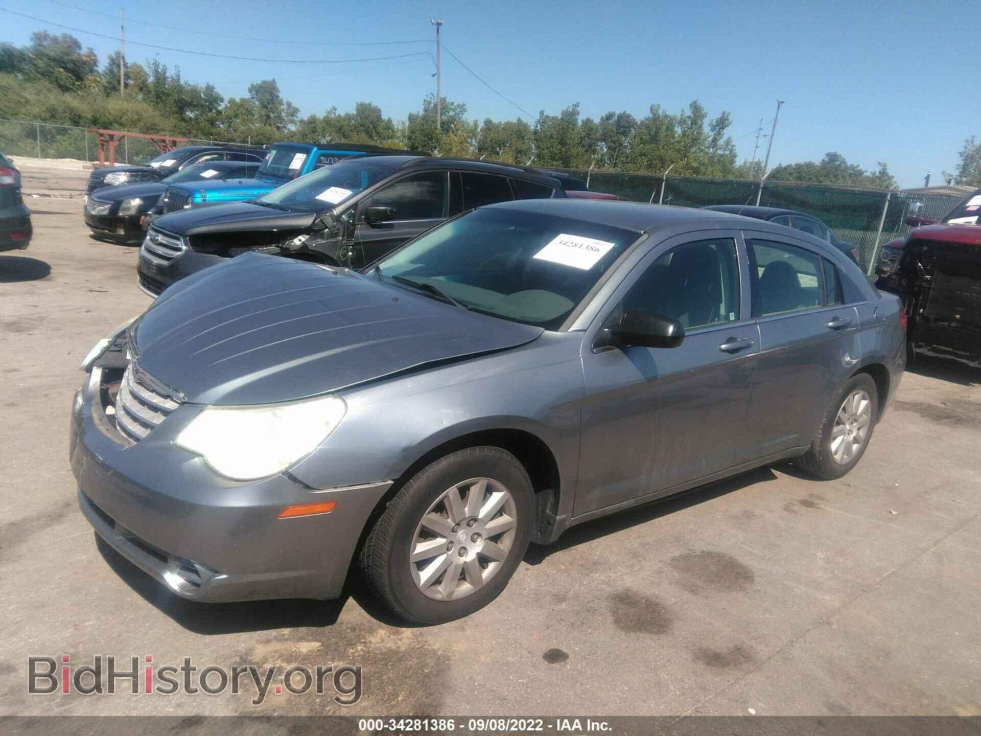 2008 CHRYSLER SEBRING - VIN: 1C3LC46KX8N214355 - Фото 2